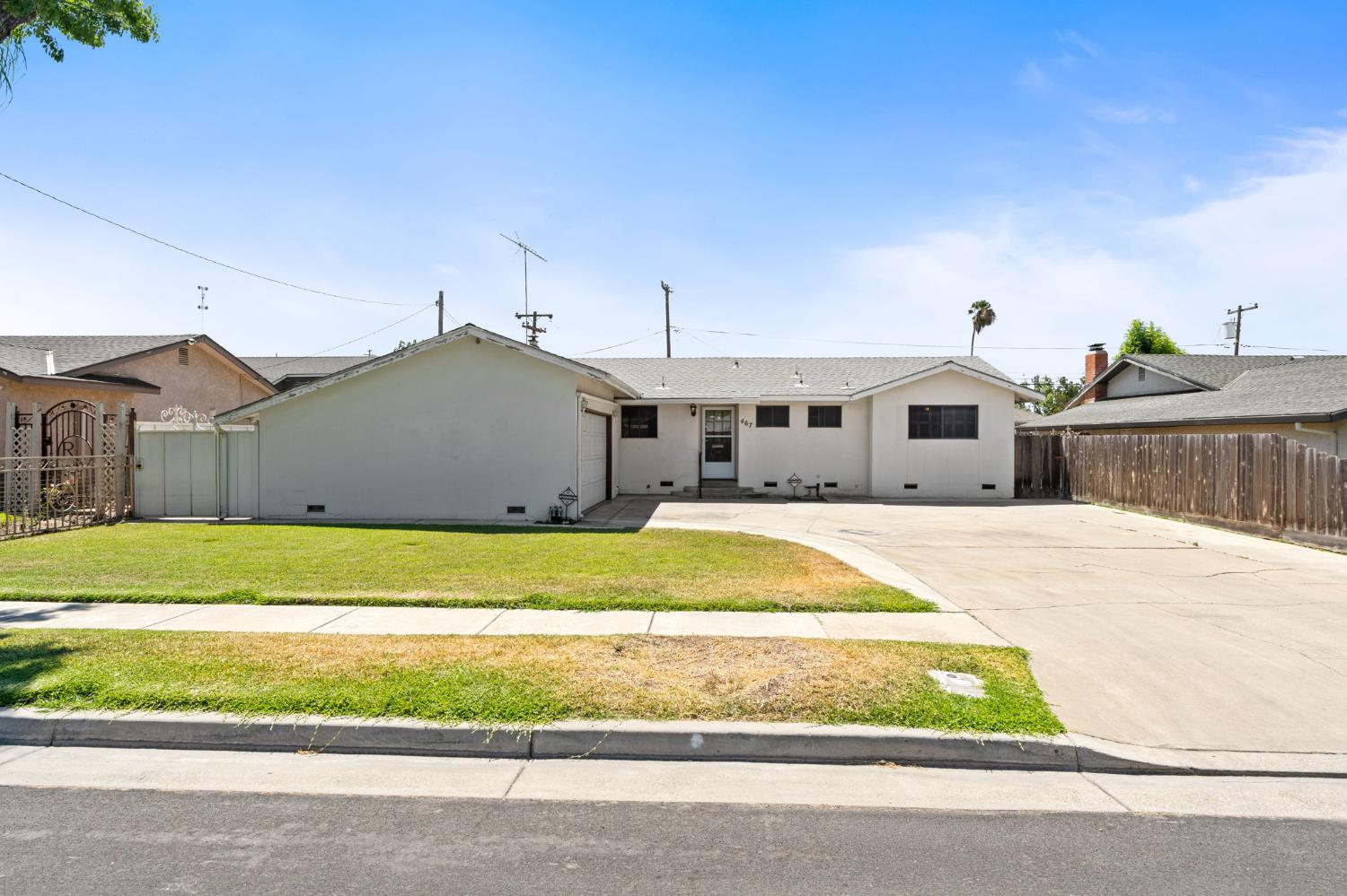 467 Brimmer Rd, Merced, CA 95341