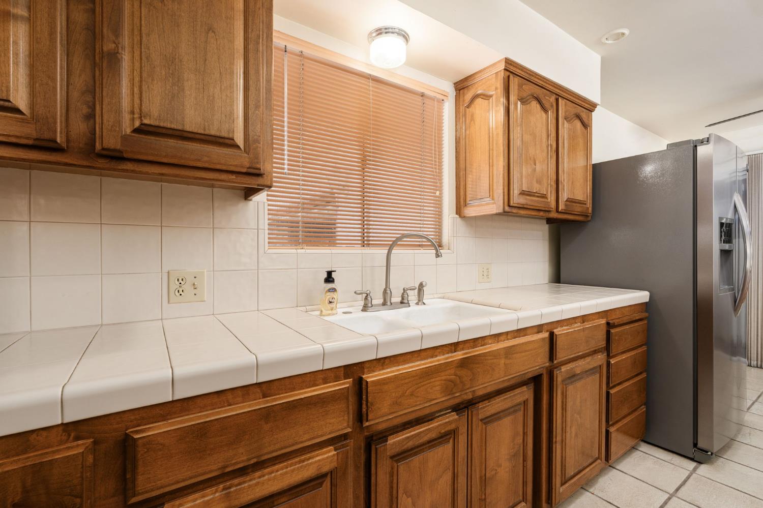 467 Brimmer Rd, Merced, CA 95341