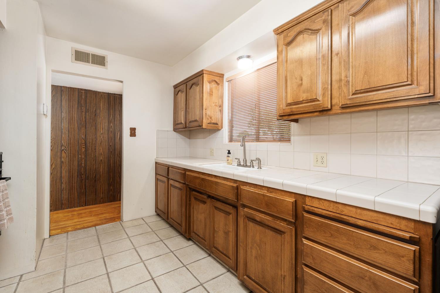 467 Brimmer Rd, Merced, CA 95341