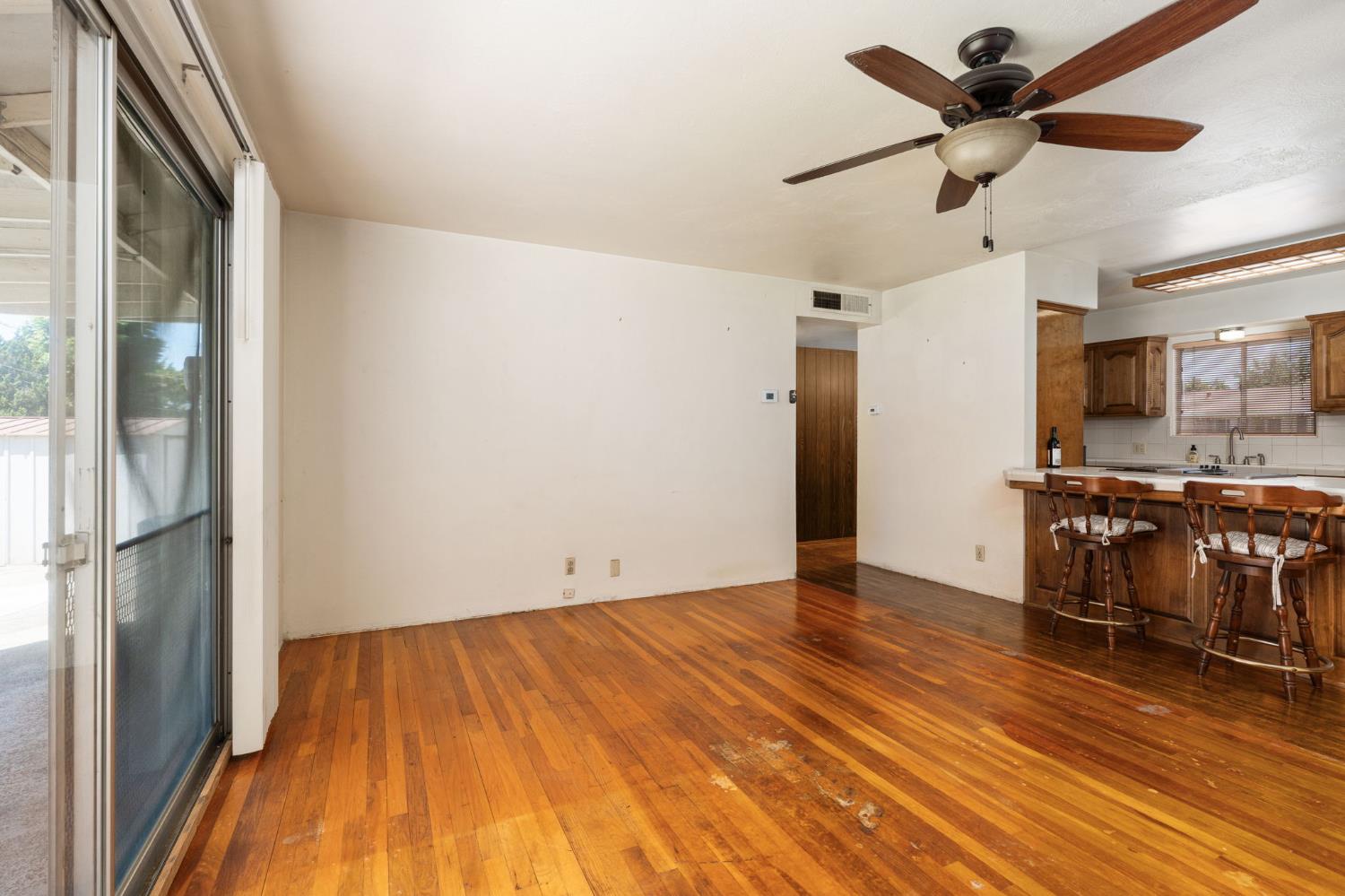 467 Brimmer Rd, Merced, CA 95341