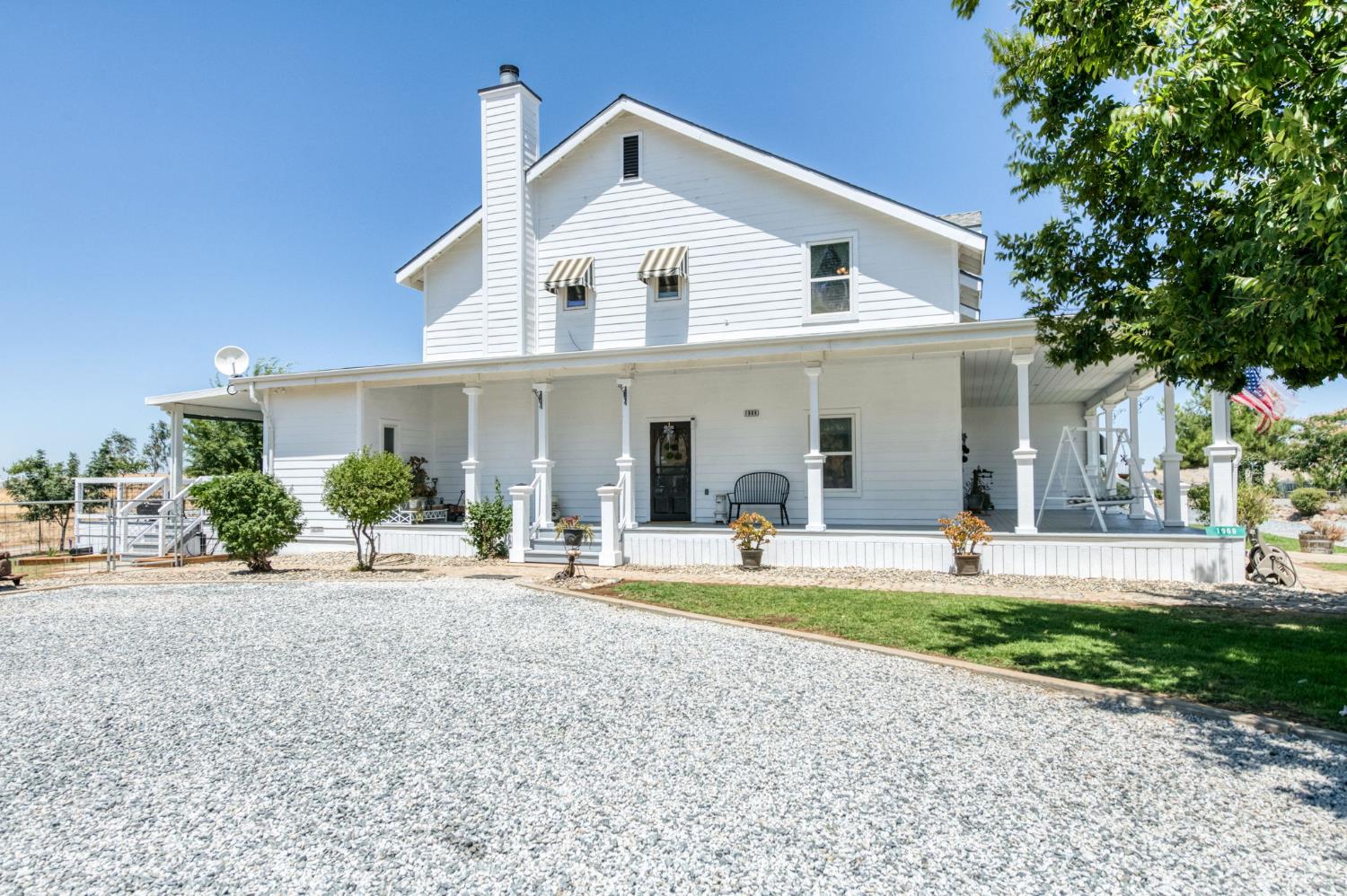 1969 Pederson Ave, Sanger, CA 93657