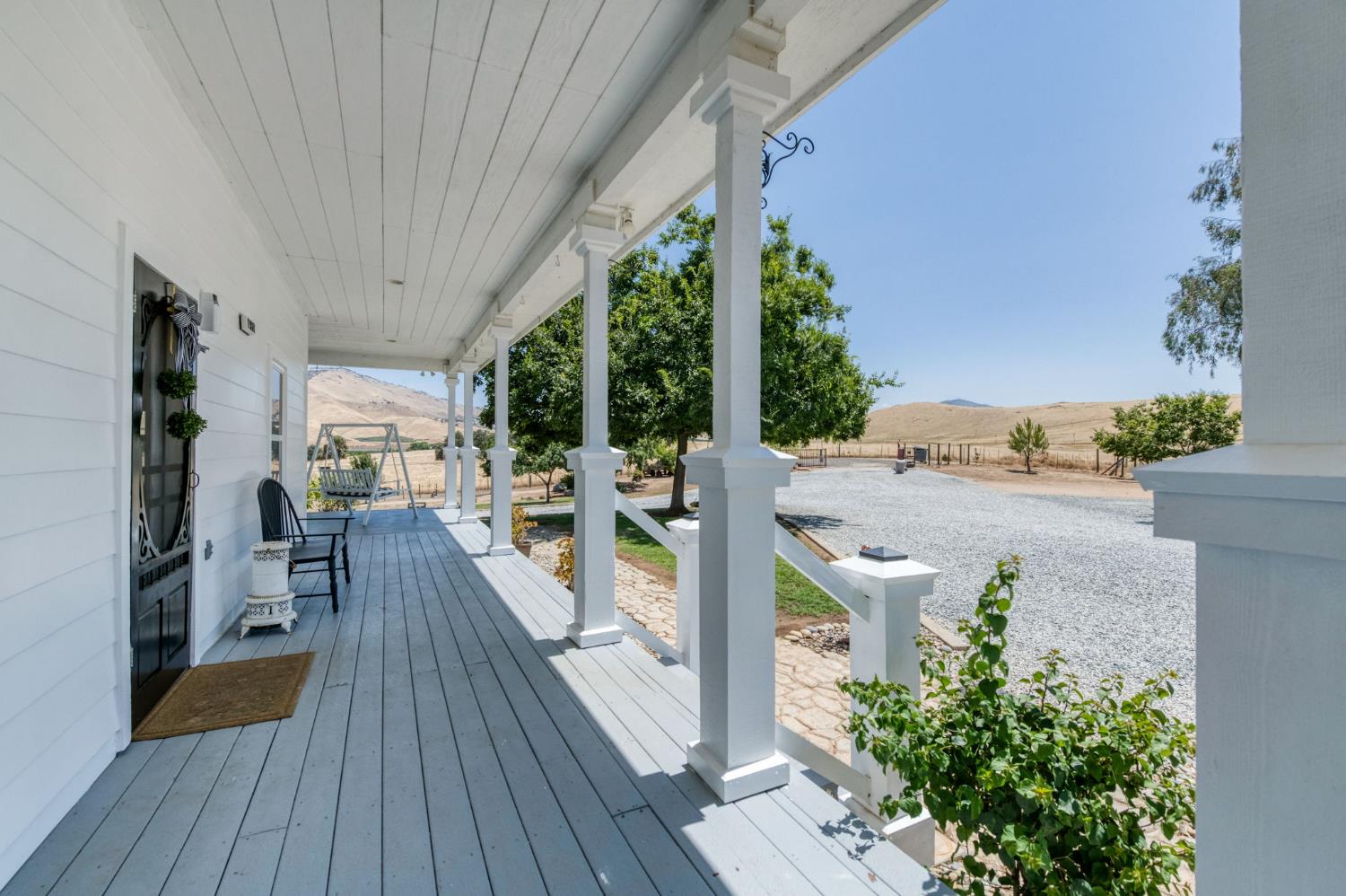 1969 Pederson Ave, Sanger, CA 93657