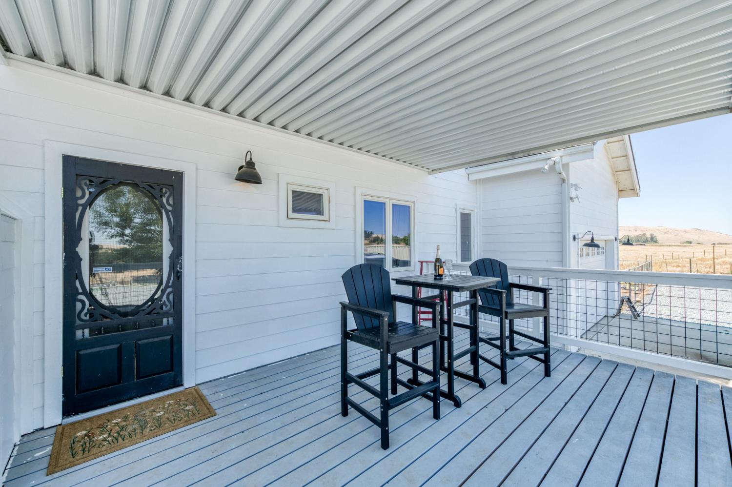 1969 Pederson Ave, Sanger, CA 93657