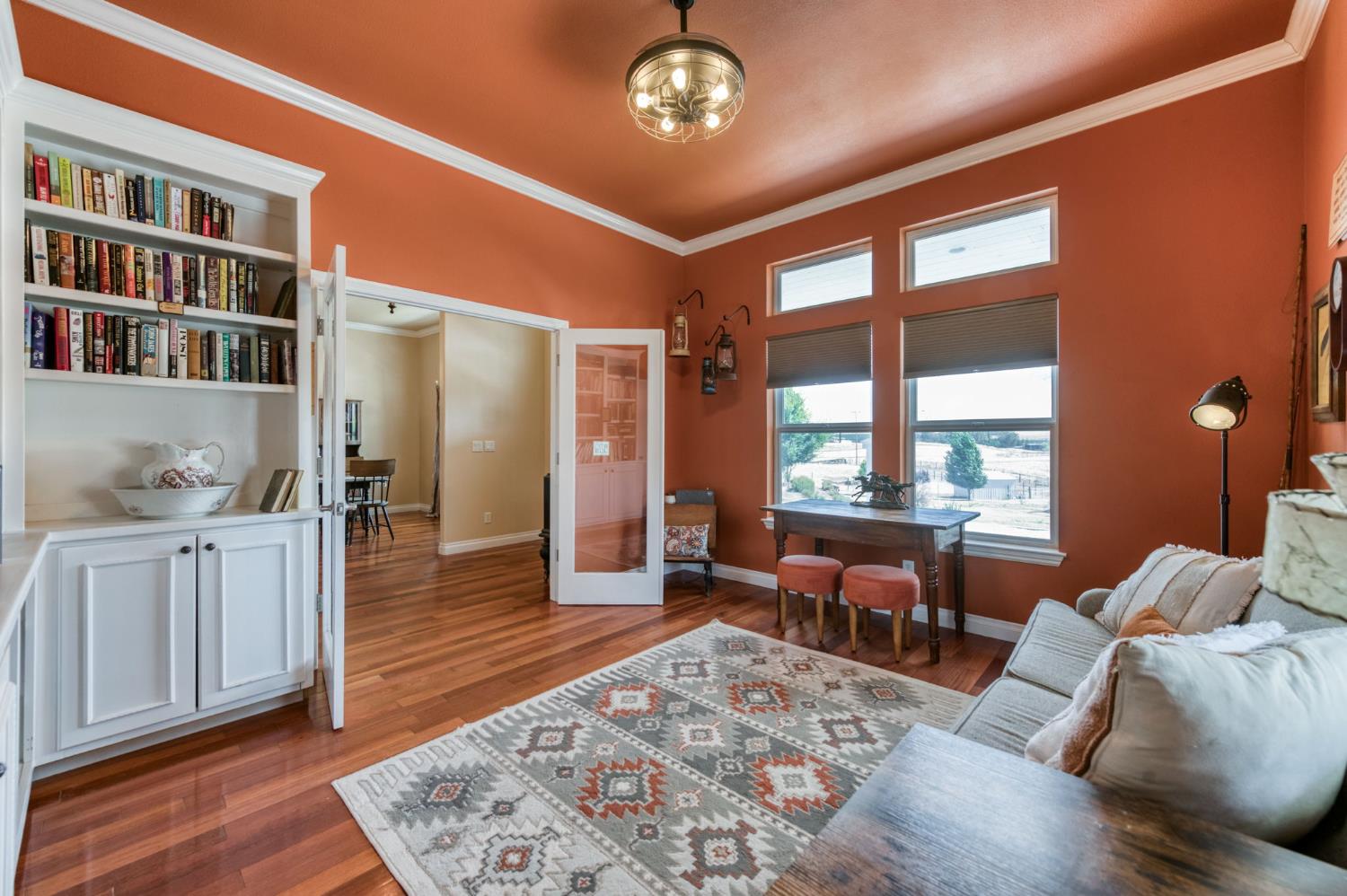 1969 Pederson Ave, Sanger, CA 93657