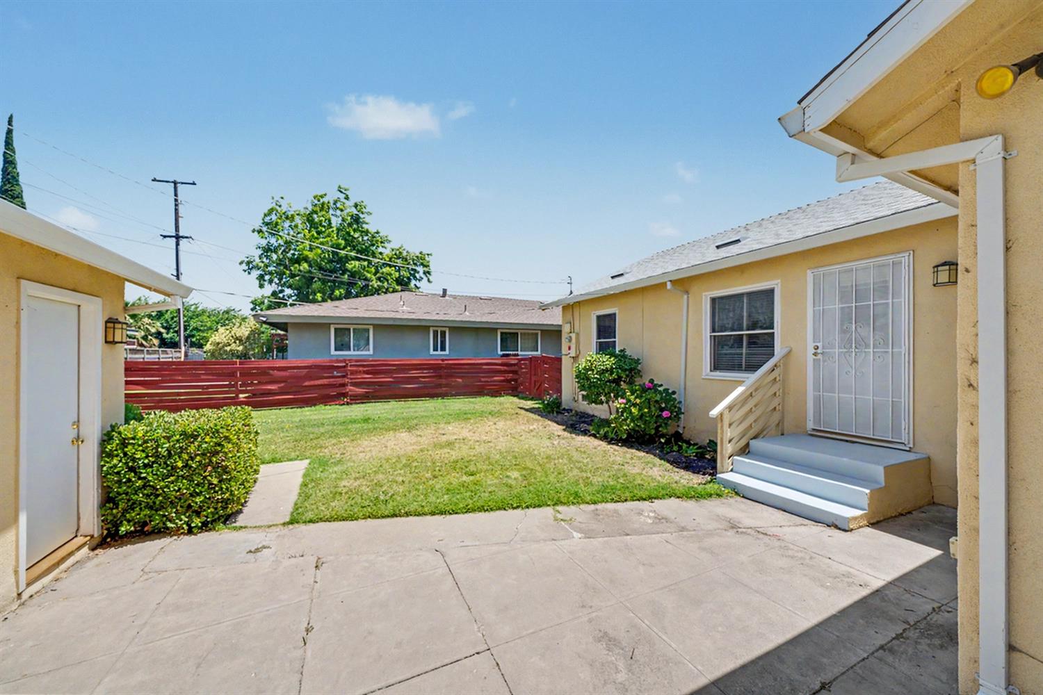 2374 N Olive St, Dos Palos, CA 93620
