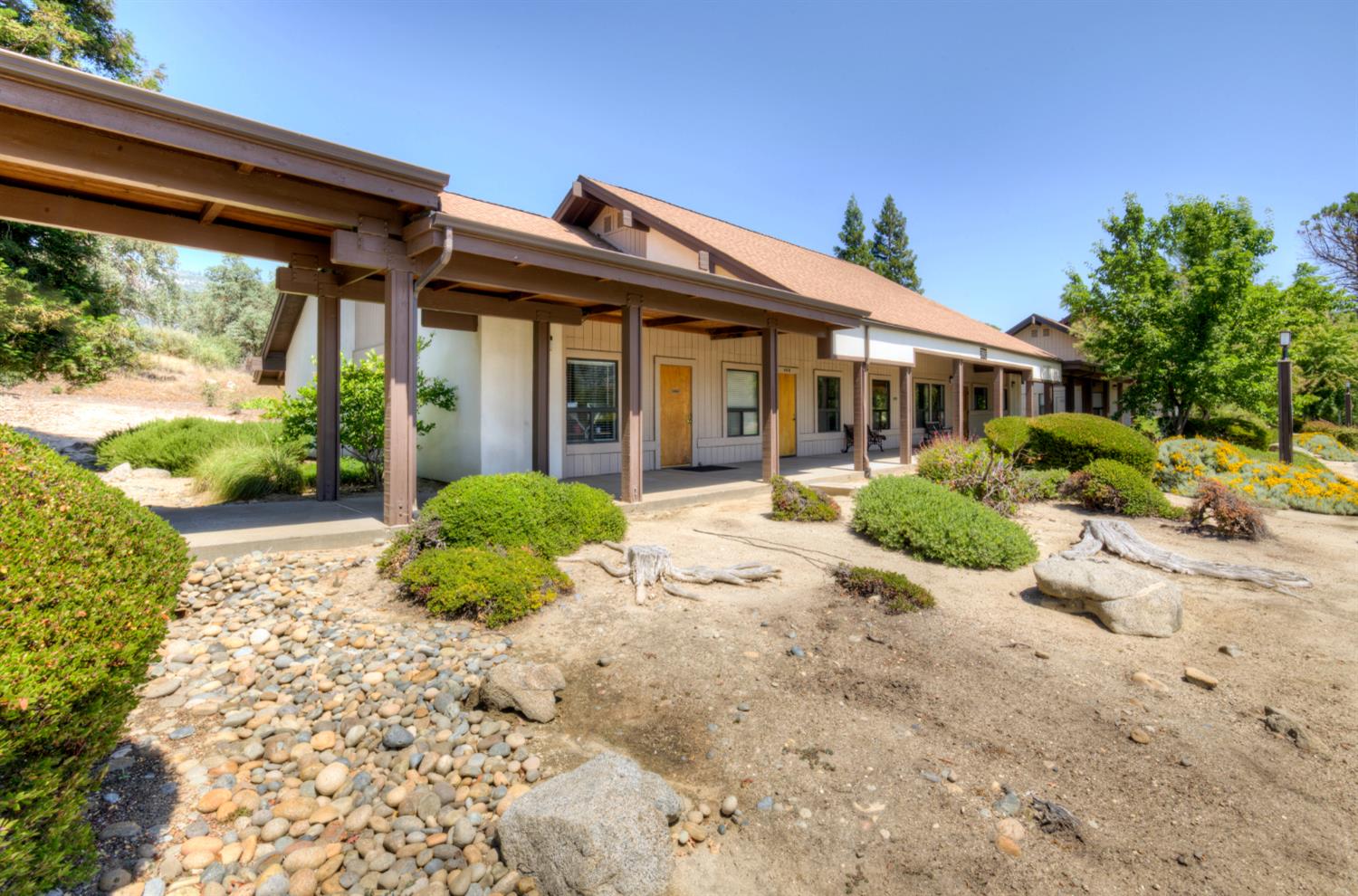 31975 Lodge Rd, Auberry, CA 93602