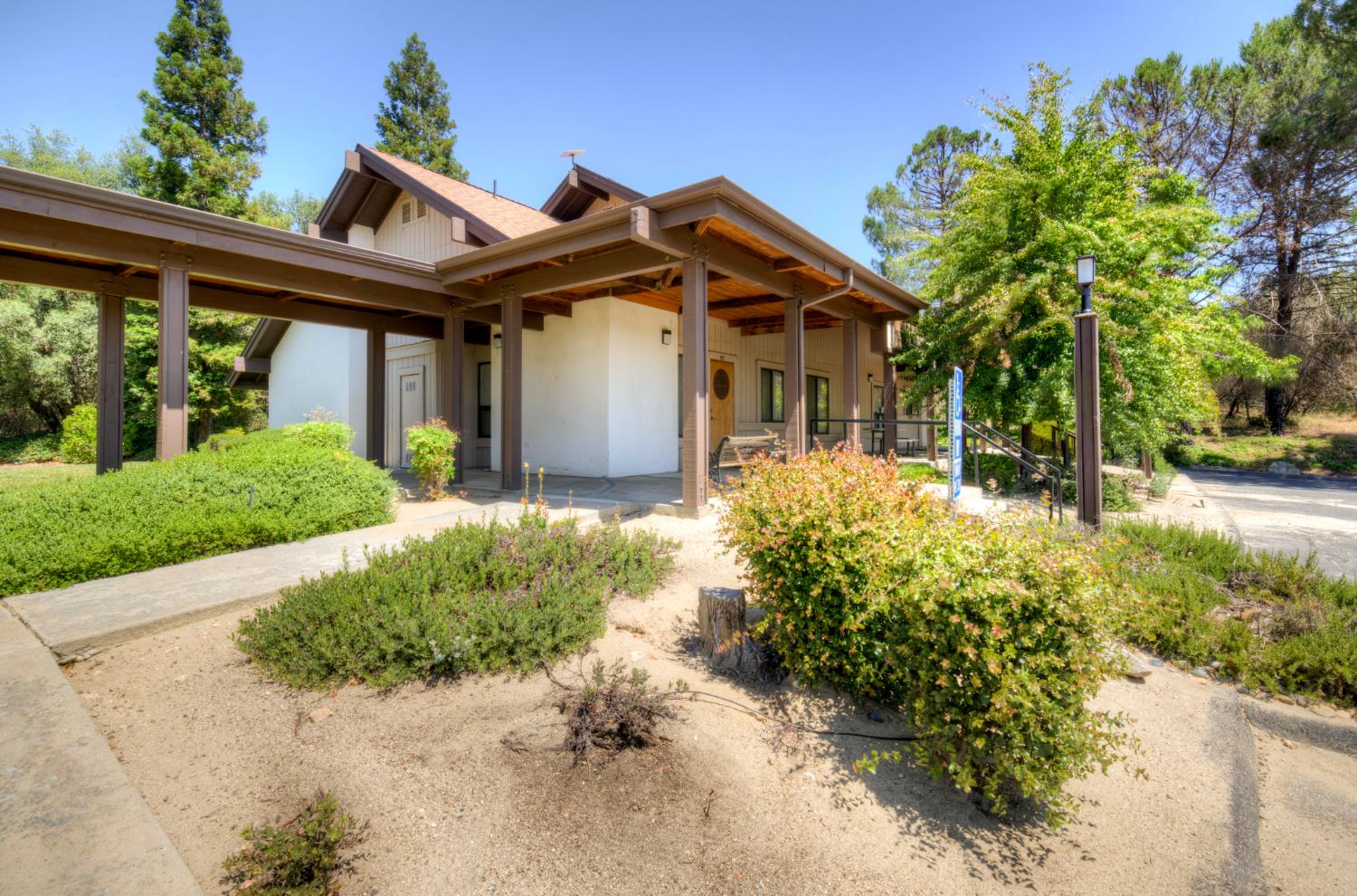 31975 Lodge Rd, Auberry, CA 93602