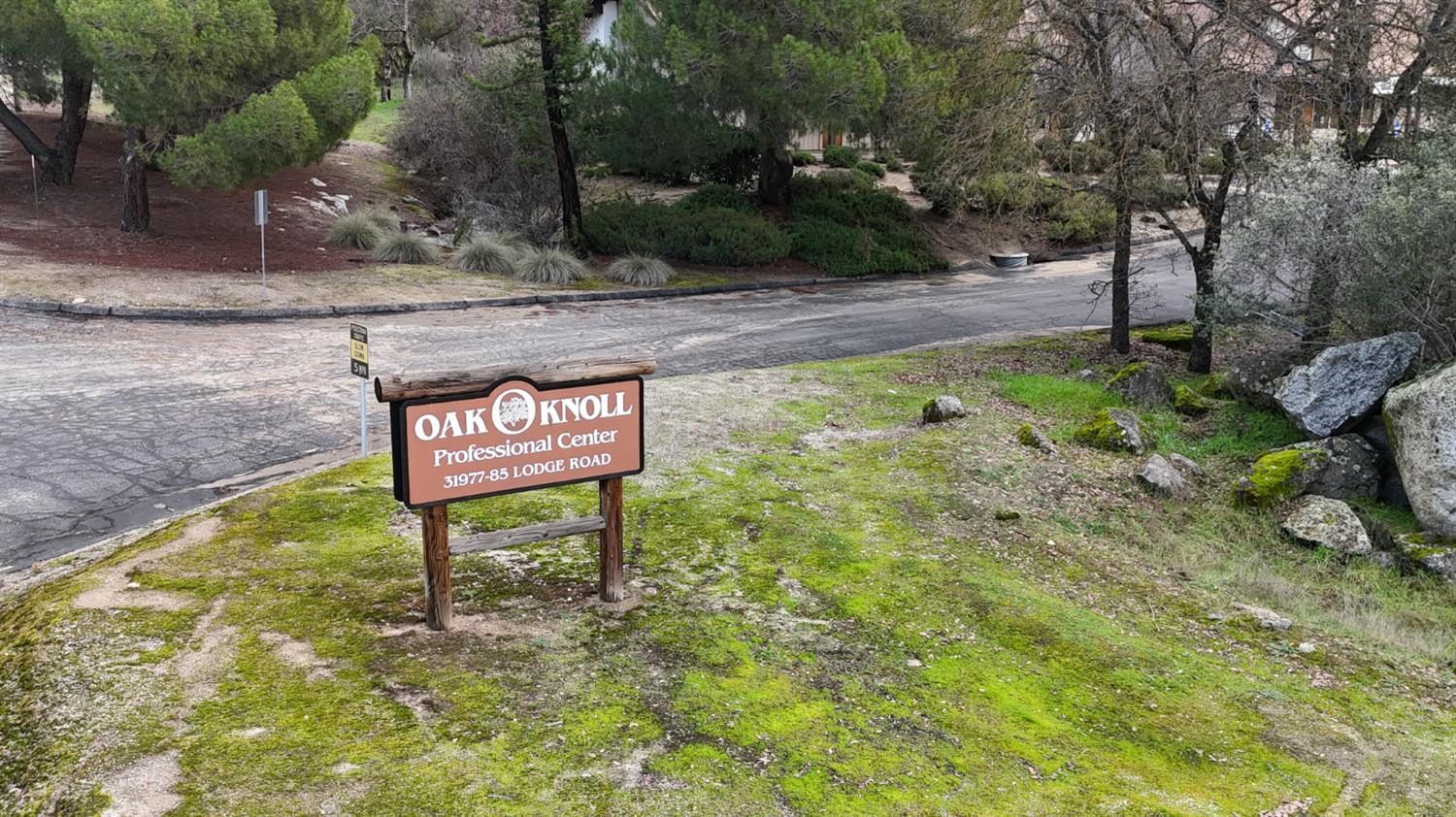 31975 Lodge Rd, Auberry, CA 93602