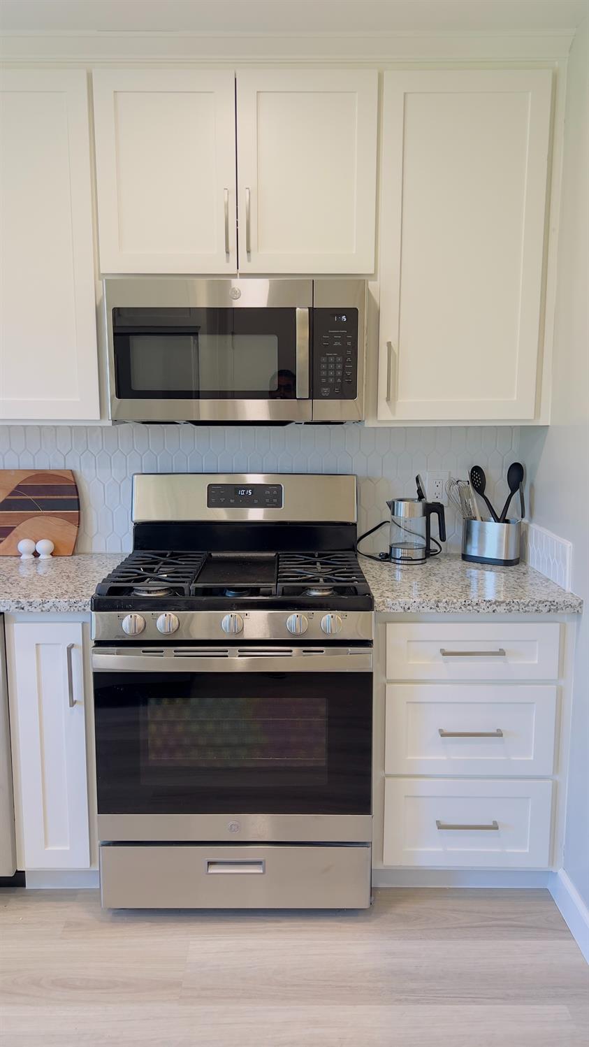 4842 E Simpson Ave, Fresno, CA 93703