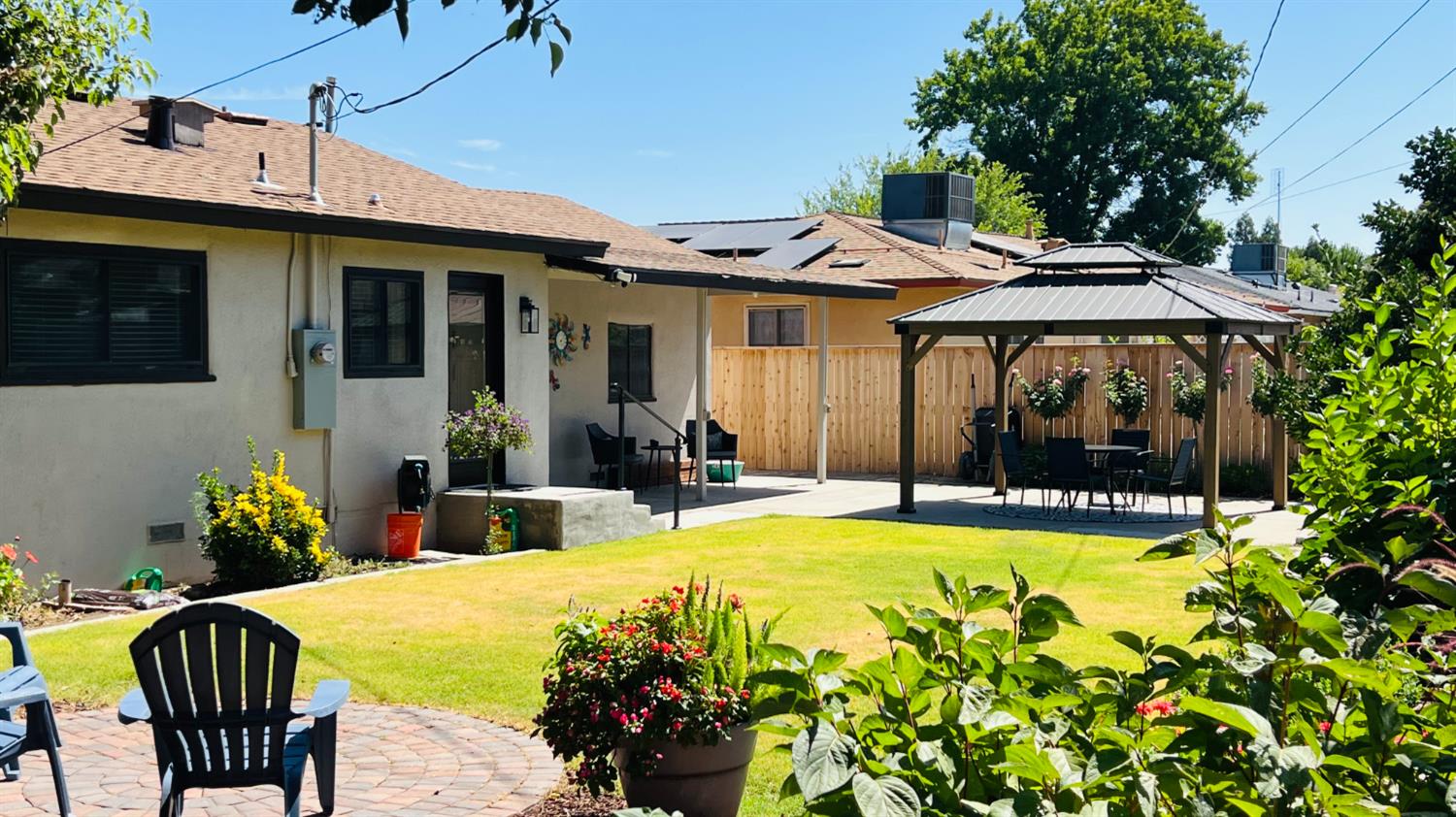 4842 E Simpson Ave, Fresno, CA 93703