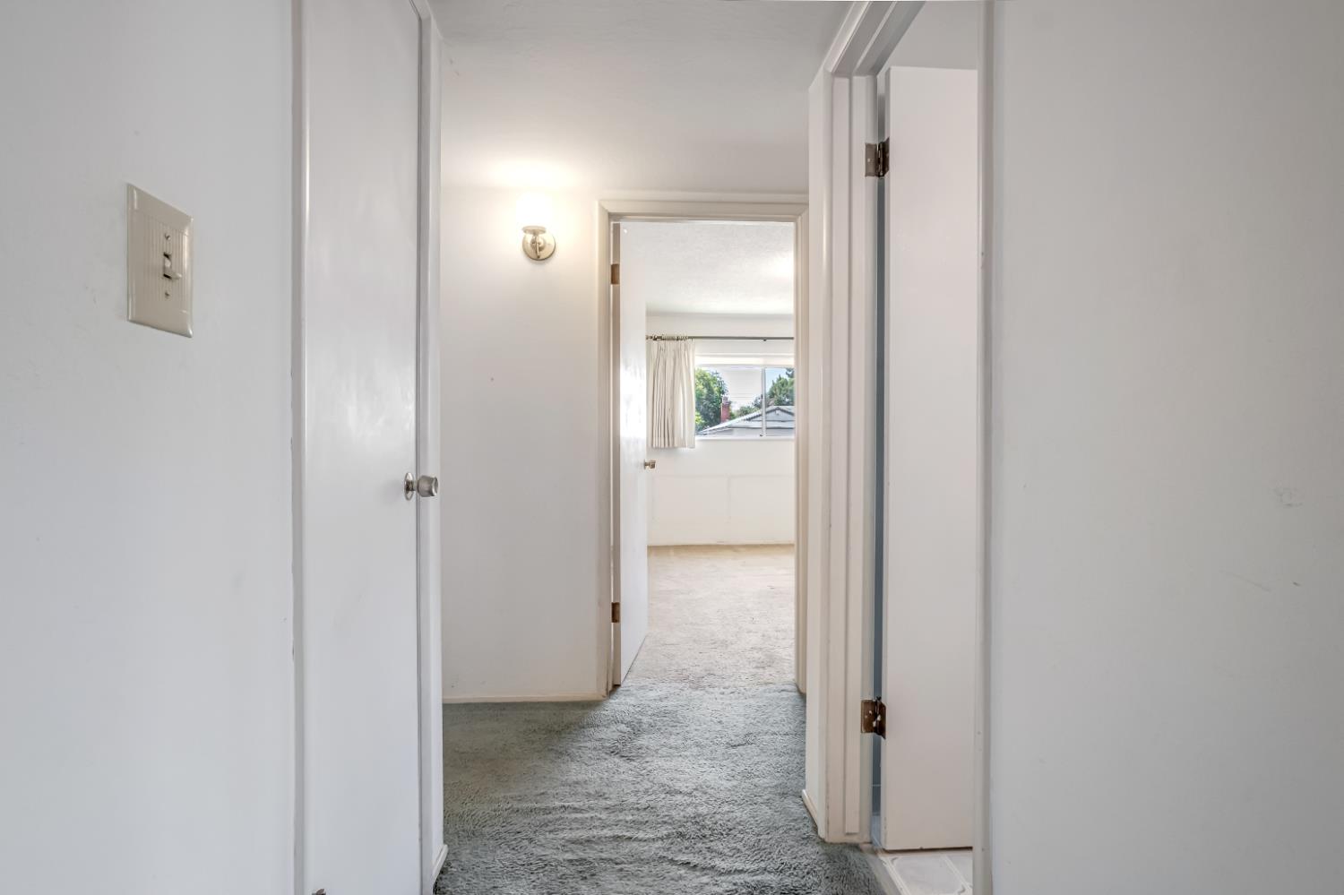 758 E Dovewood Ln, Fresno, CA 93710