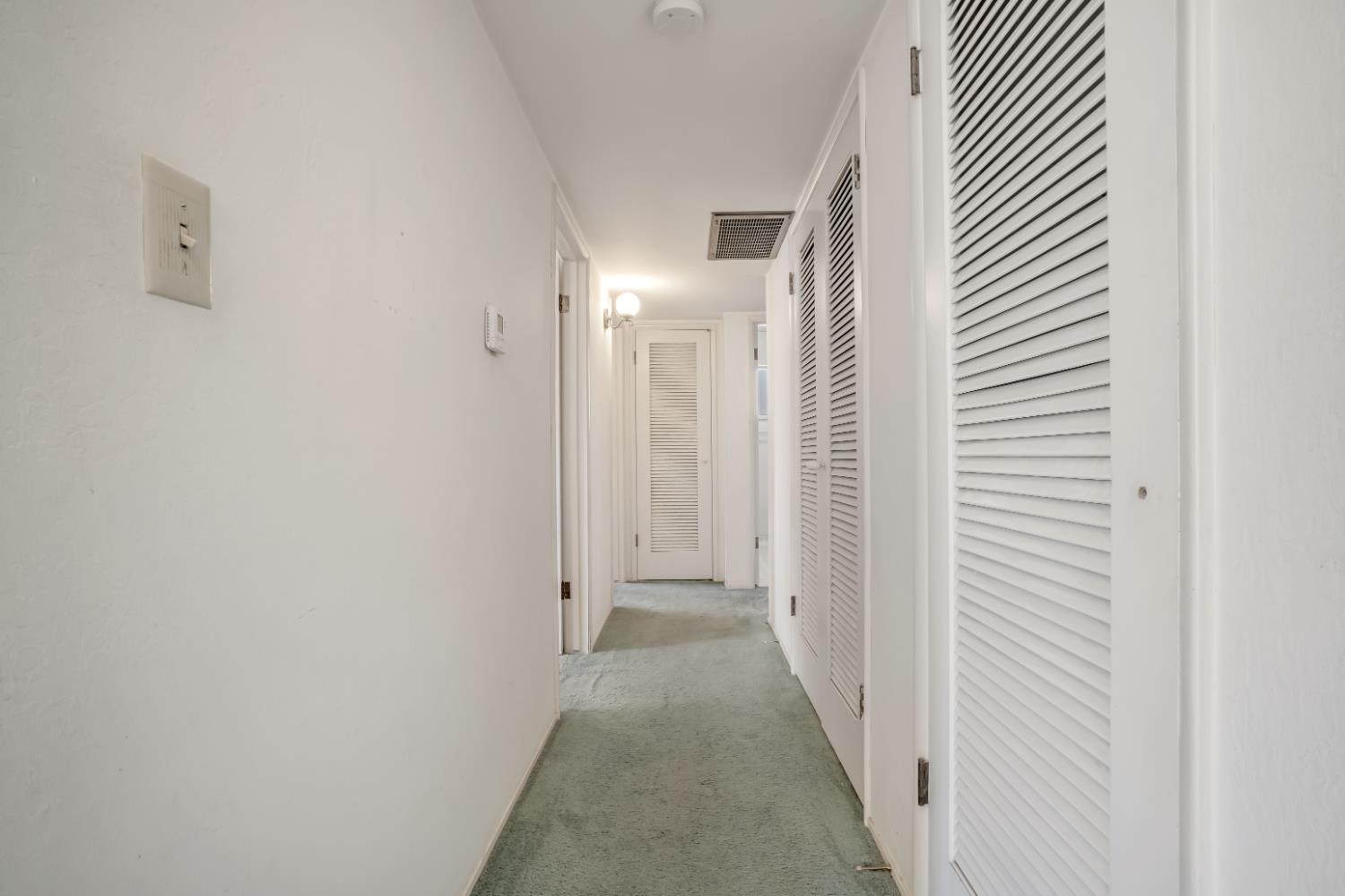 758 E Dovewood Ln, Fresno, CA 93710