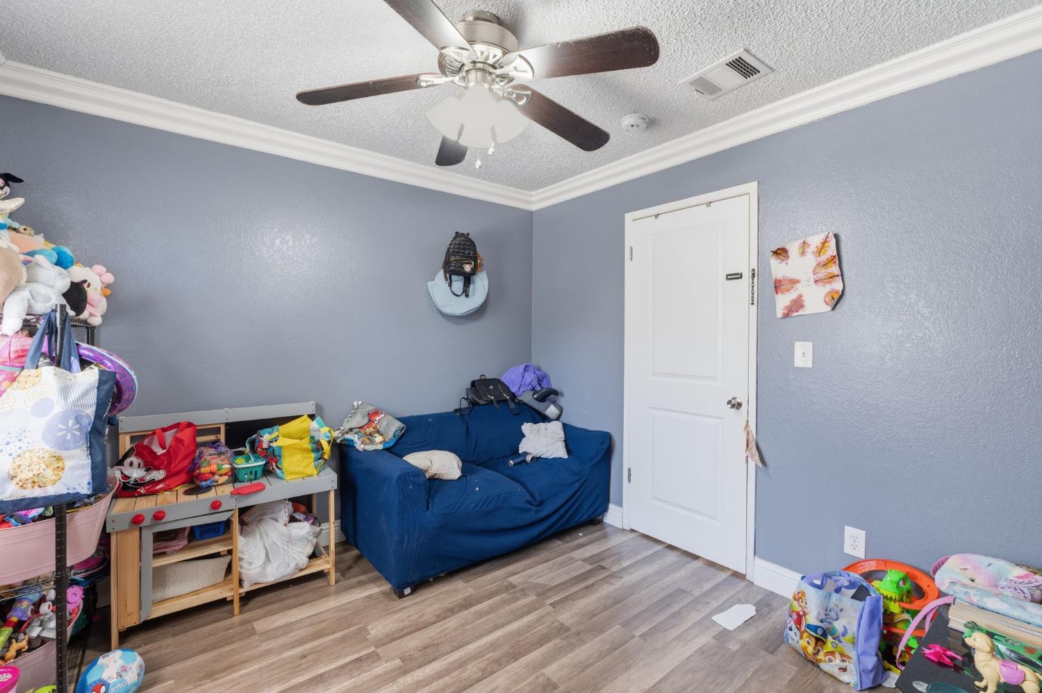 13415 S Vanderburgh St, Caruthers, CA 93609