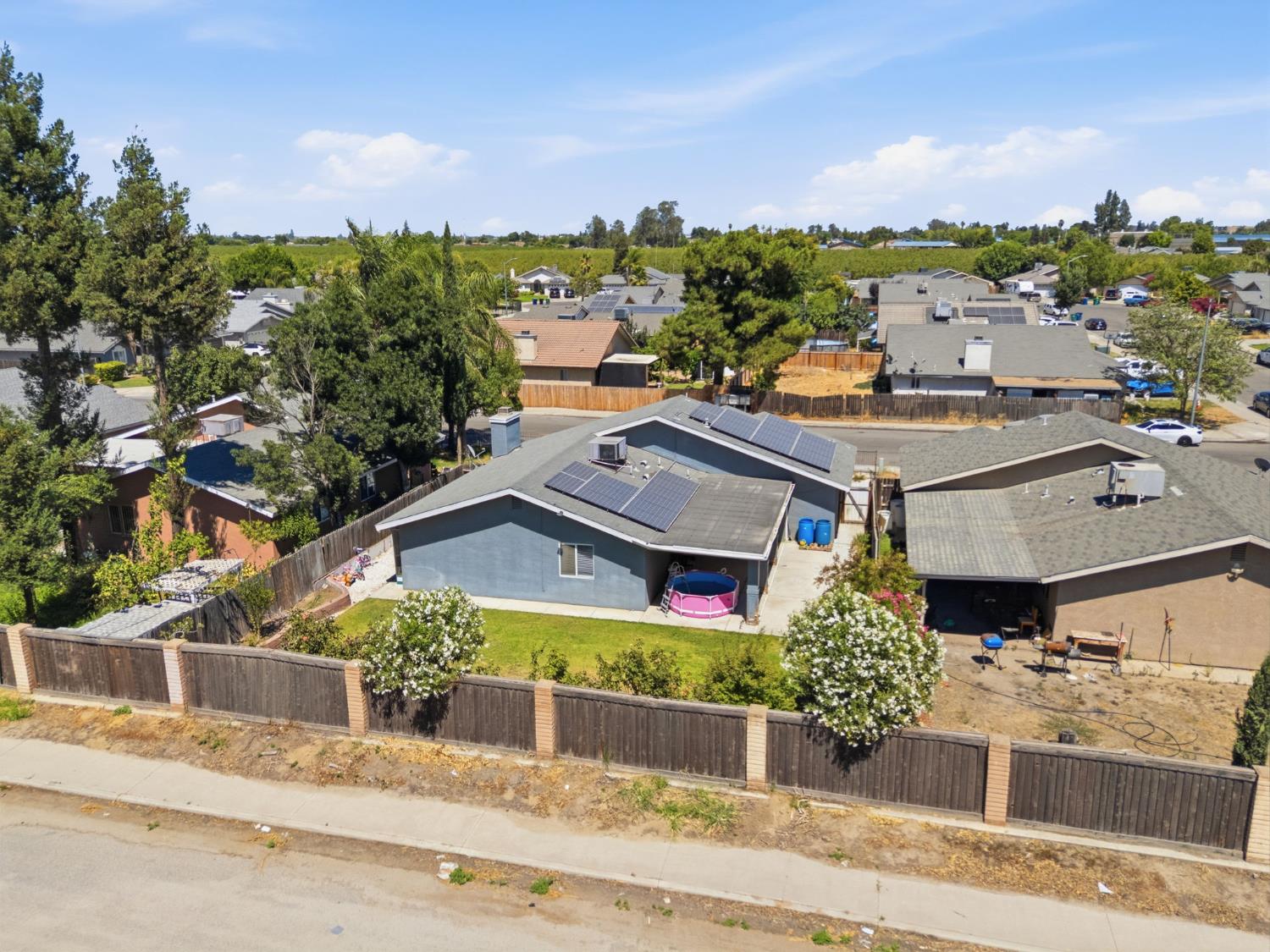 13415 S Vanderburgh St, Caruthers, CA 93609
