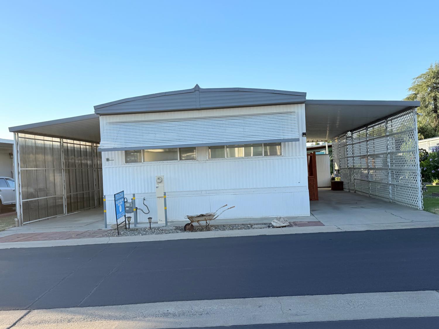 1500 Villa Ave #107, Clovis, CA 93612