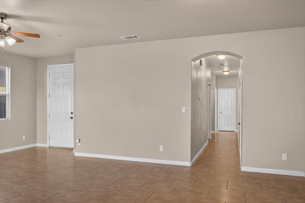 750 Celaya Way, Orange Cove, CA 93646