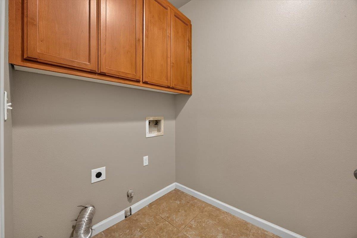 750 Celaya Way, Orange Cove, CA 93646