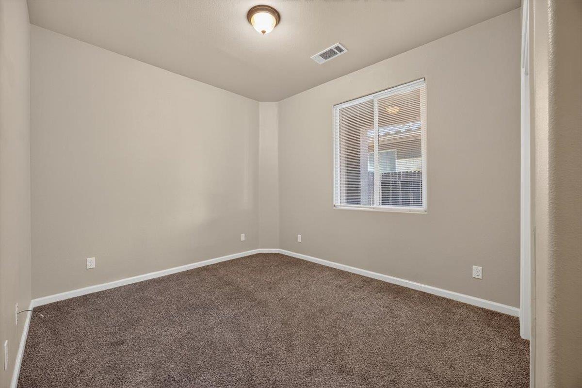 750 Celaya Way, Orange Cove, CA 93646