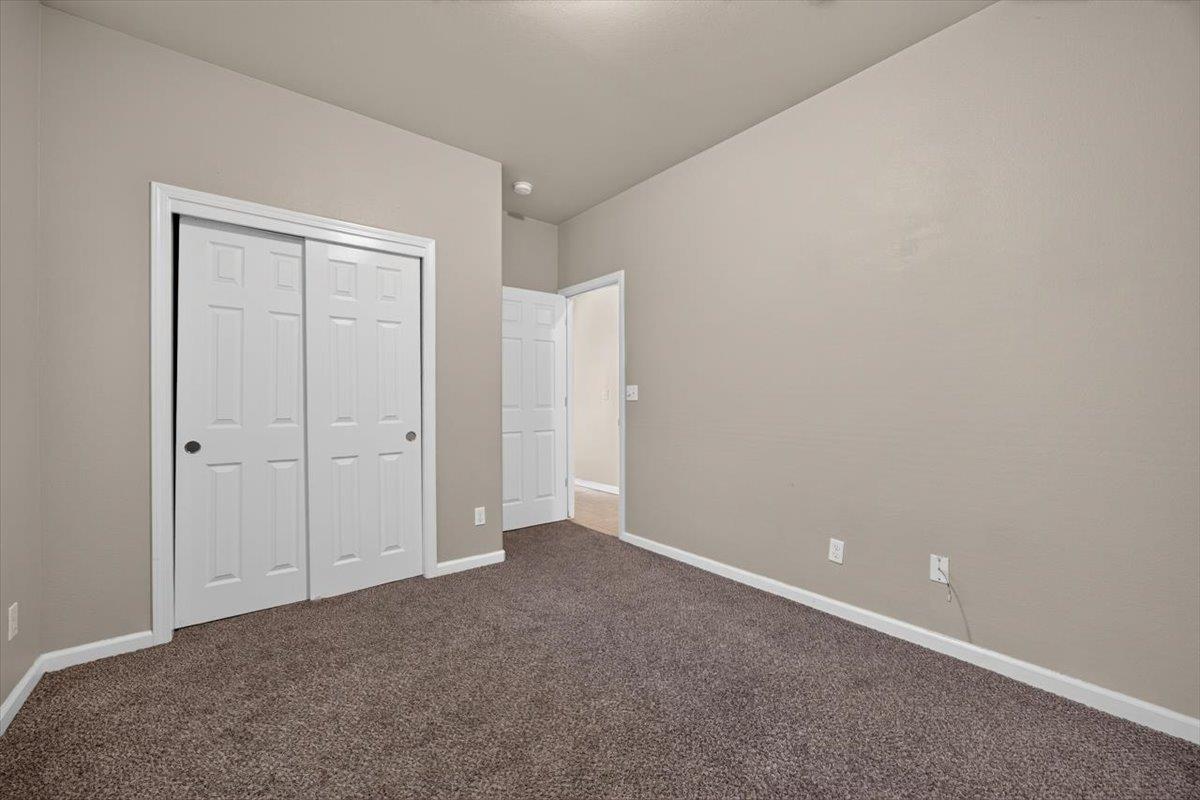 750 Celaya Way, Orange Cove, CA 93646