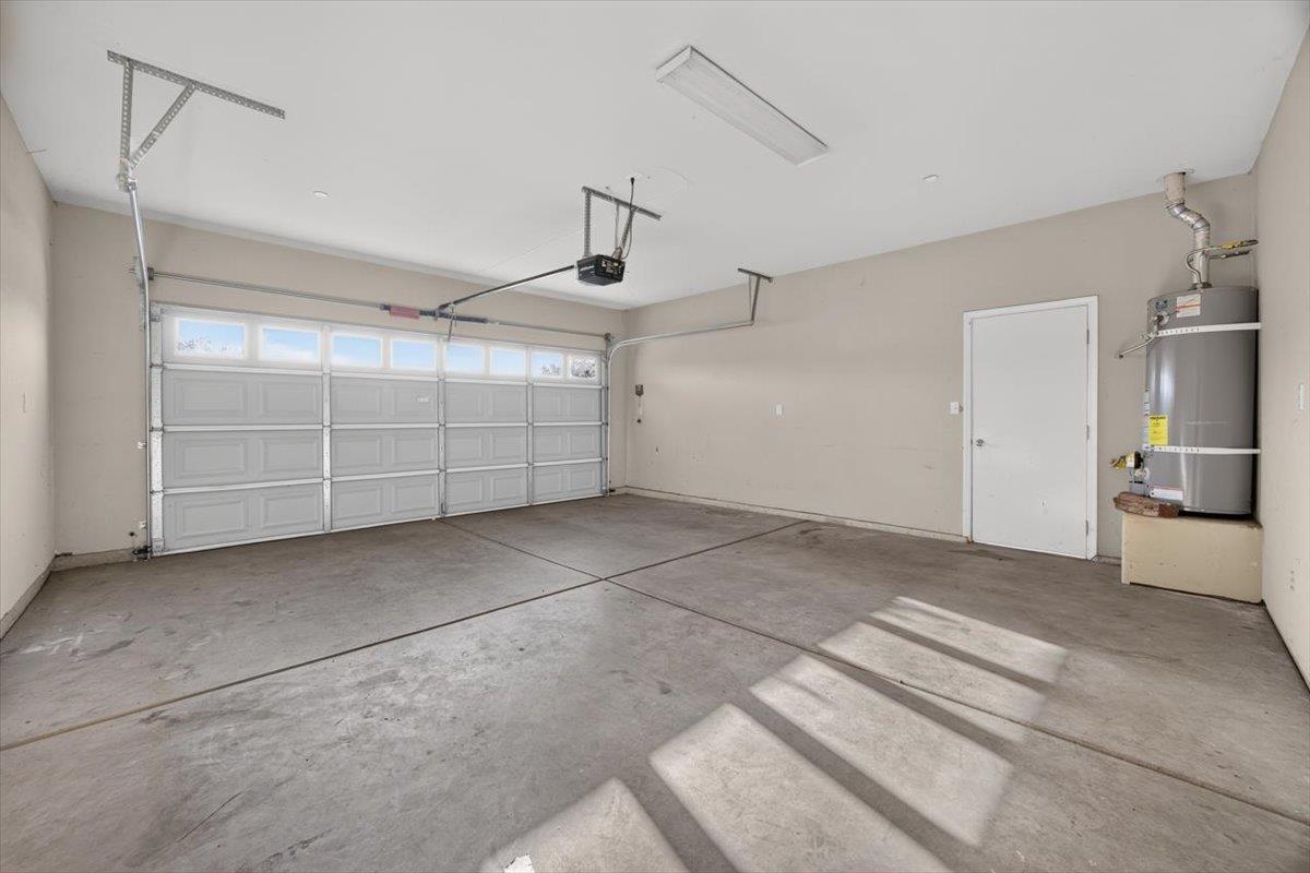 750 Celaya Way, Orange Cove, CA 93646