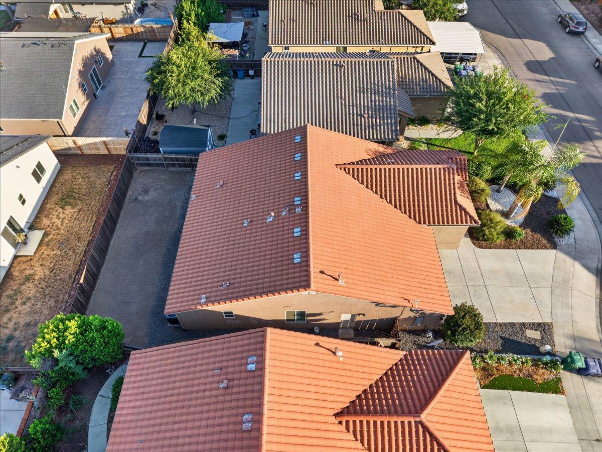 750 Celaya Way, Orange Cove, CA 93646