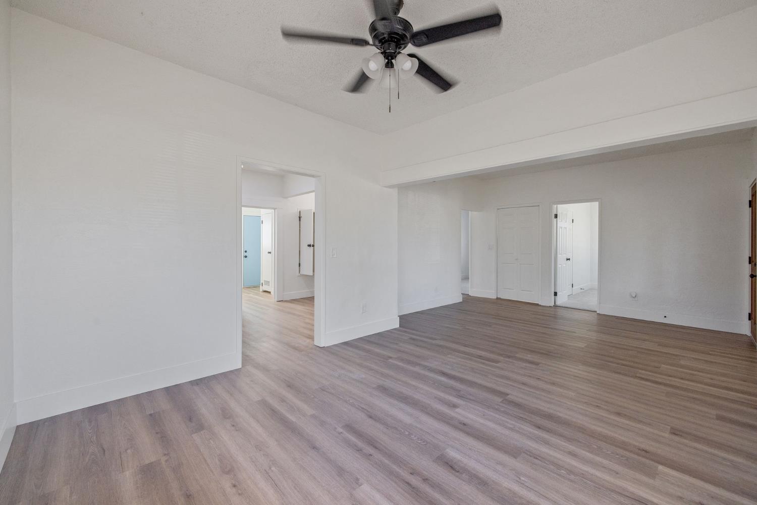 2640 S 11th St, Fresno, CA 93725