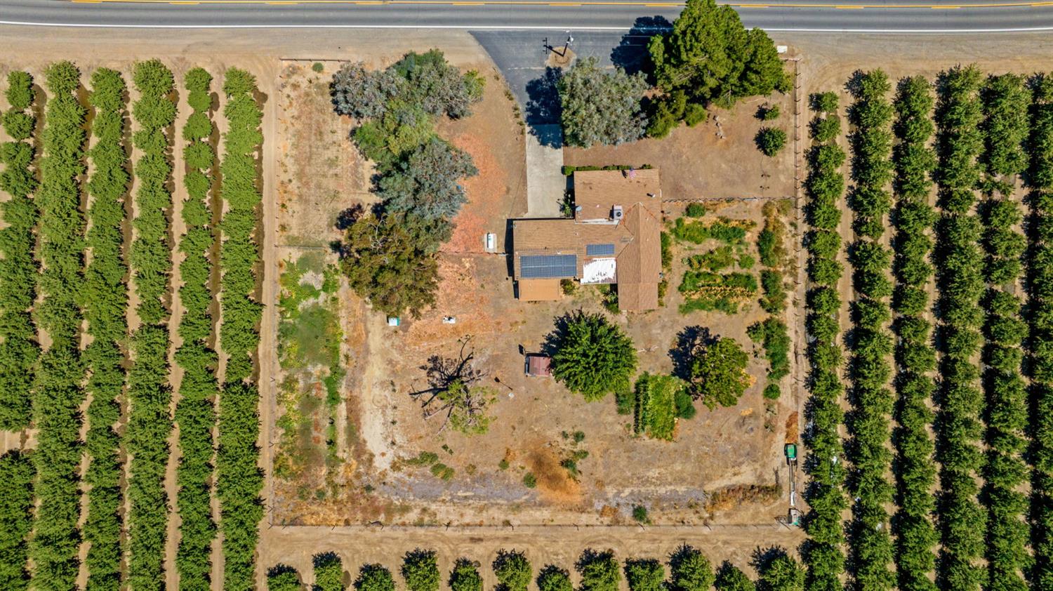 16565 Lacey Blvd, Lemoore, CA 93245