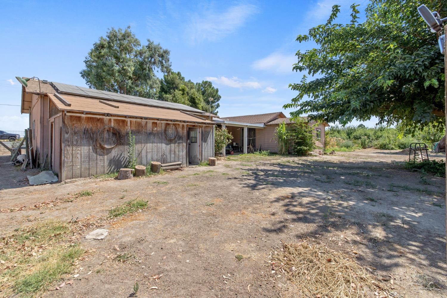 16565 Lacey Blvd, Lemoore, CA 93245