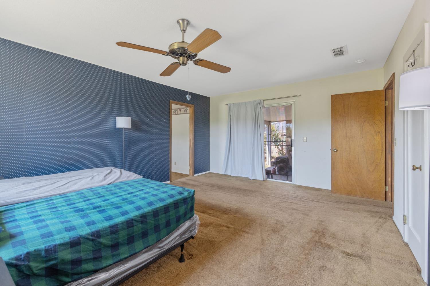 16565 Lacey Blvd, Lemoore, CA 93245