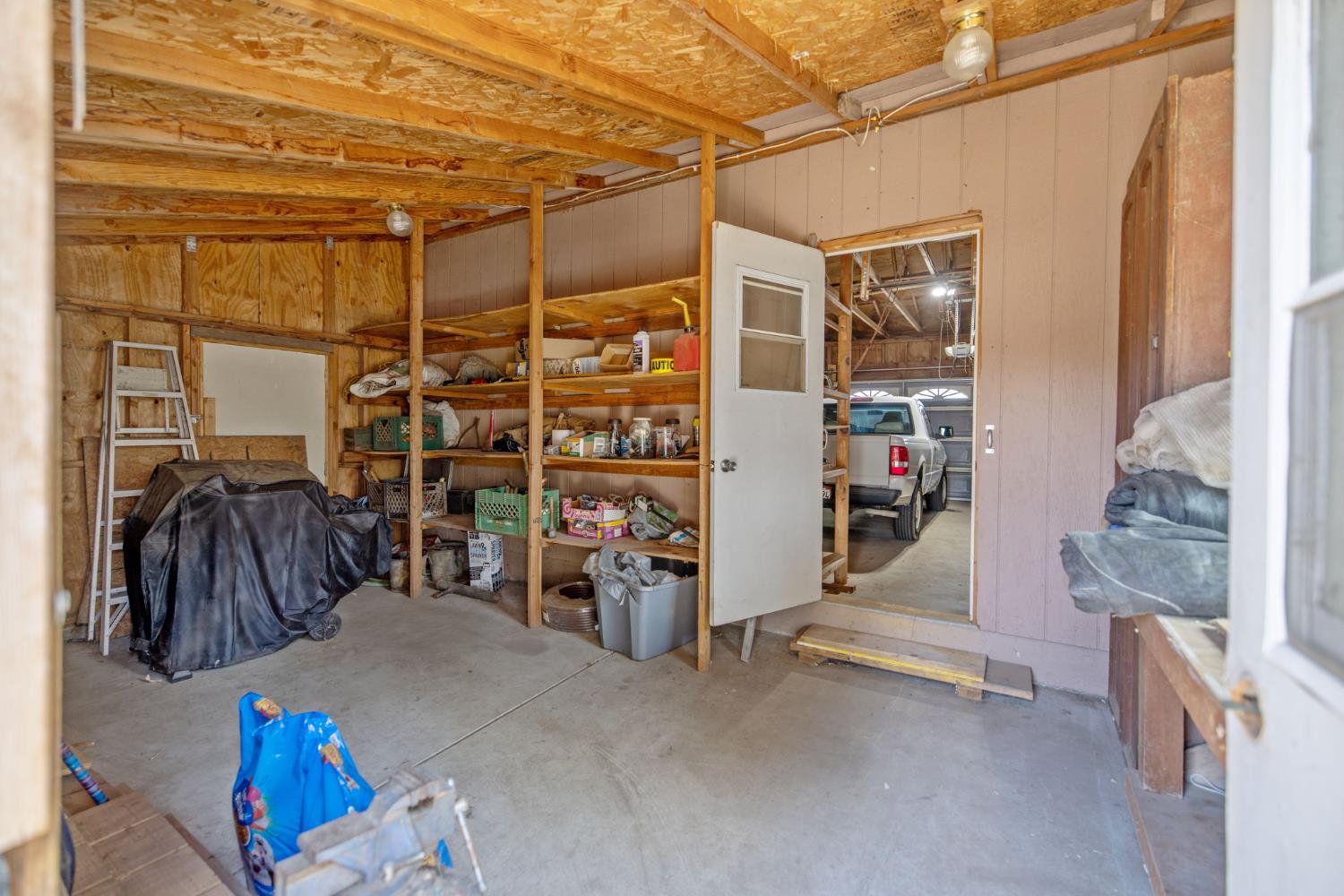 16565 Lacey Blvd, Lemoore, CA 93245