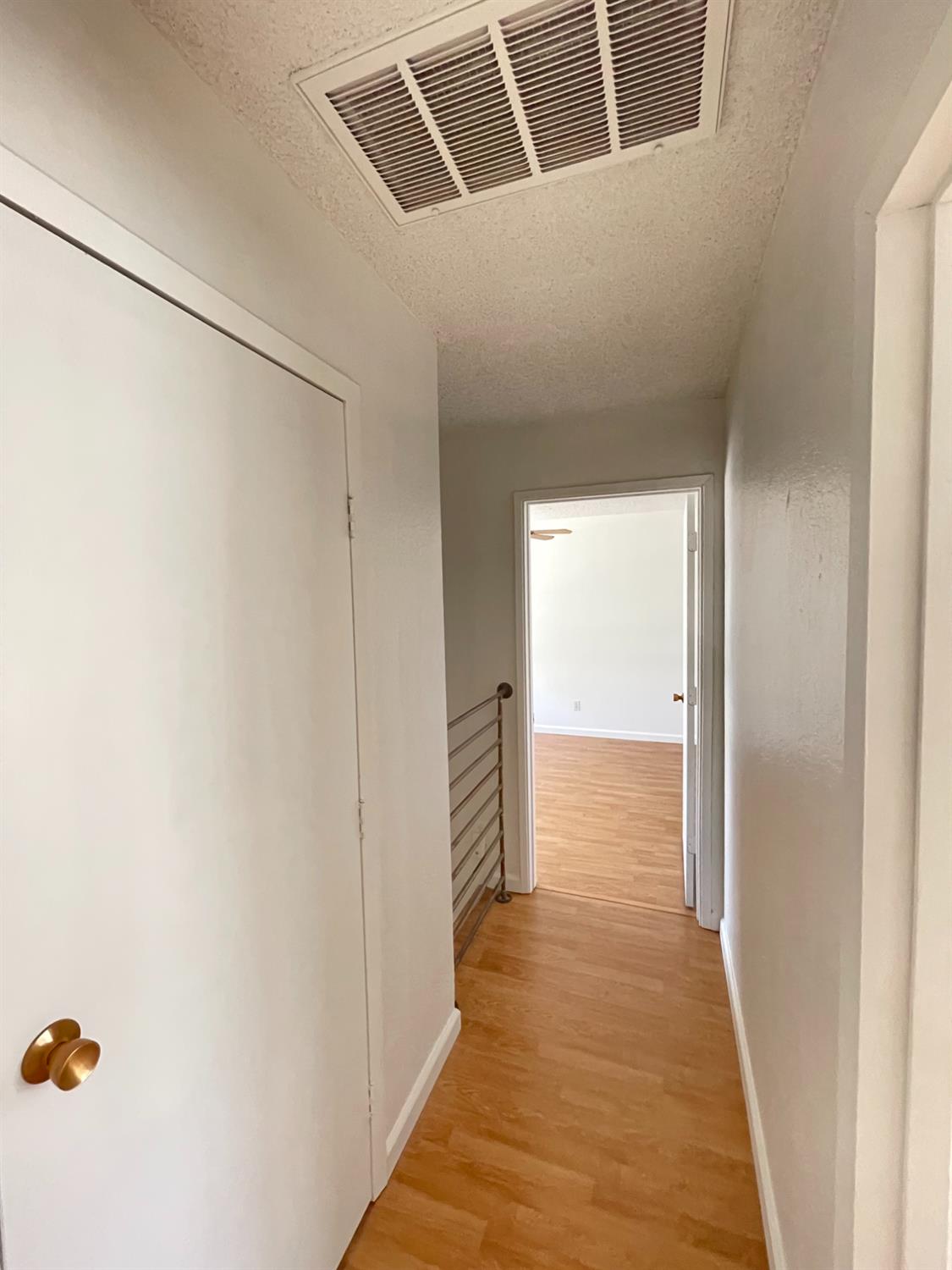 4929 N Winery Cir #112, Fresno, CA 93726