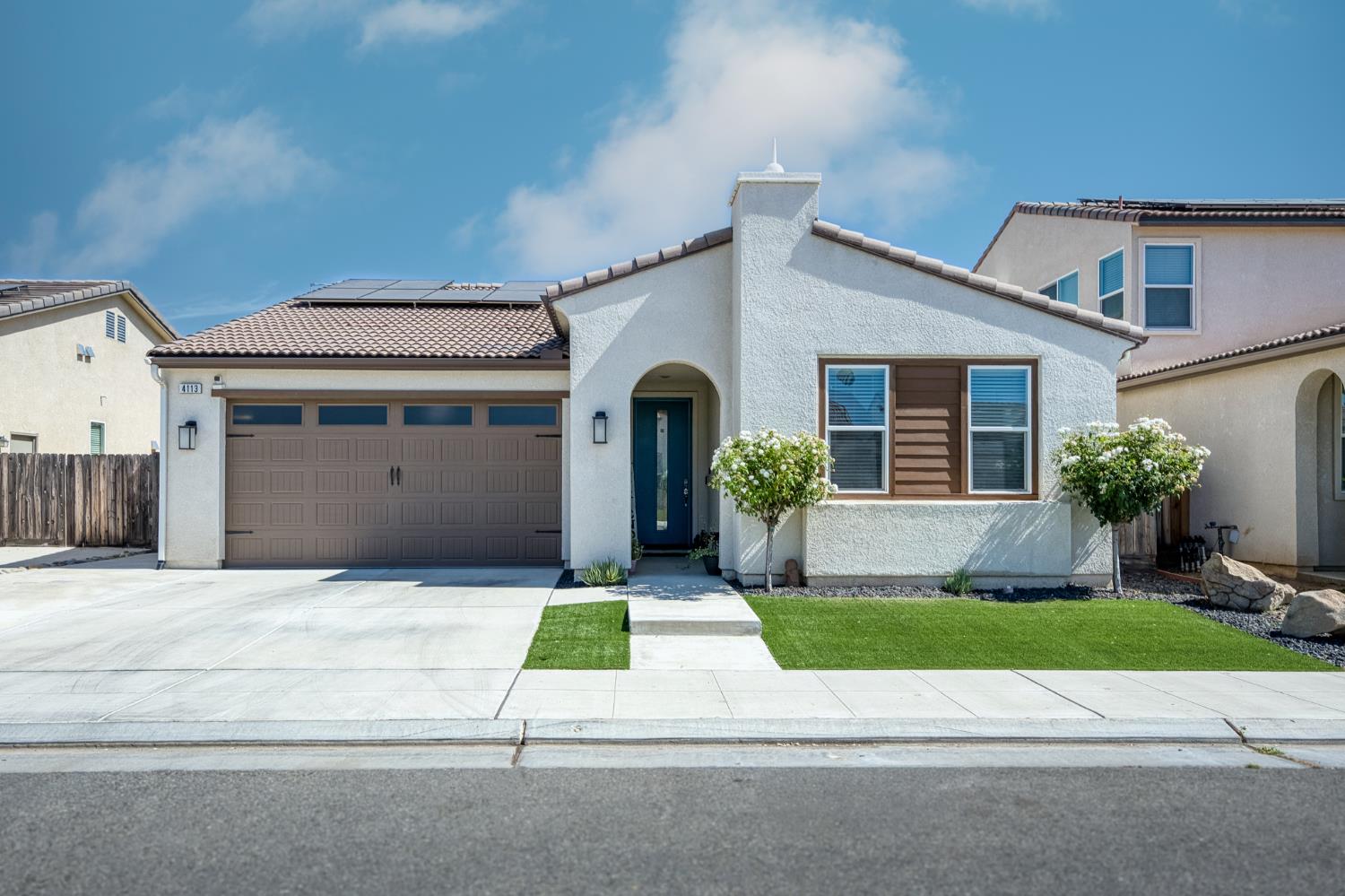4113 Sussex Ave, Clovis, CA 93619