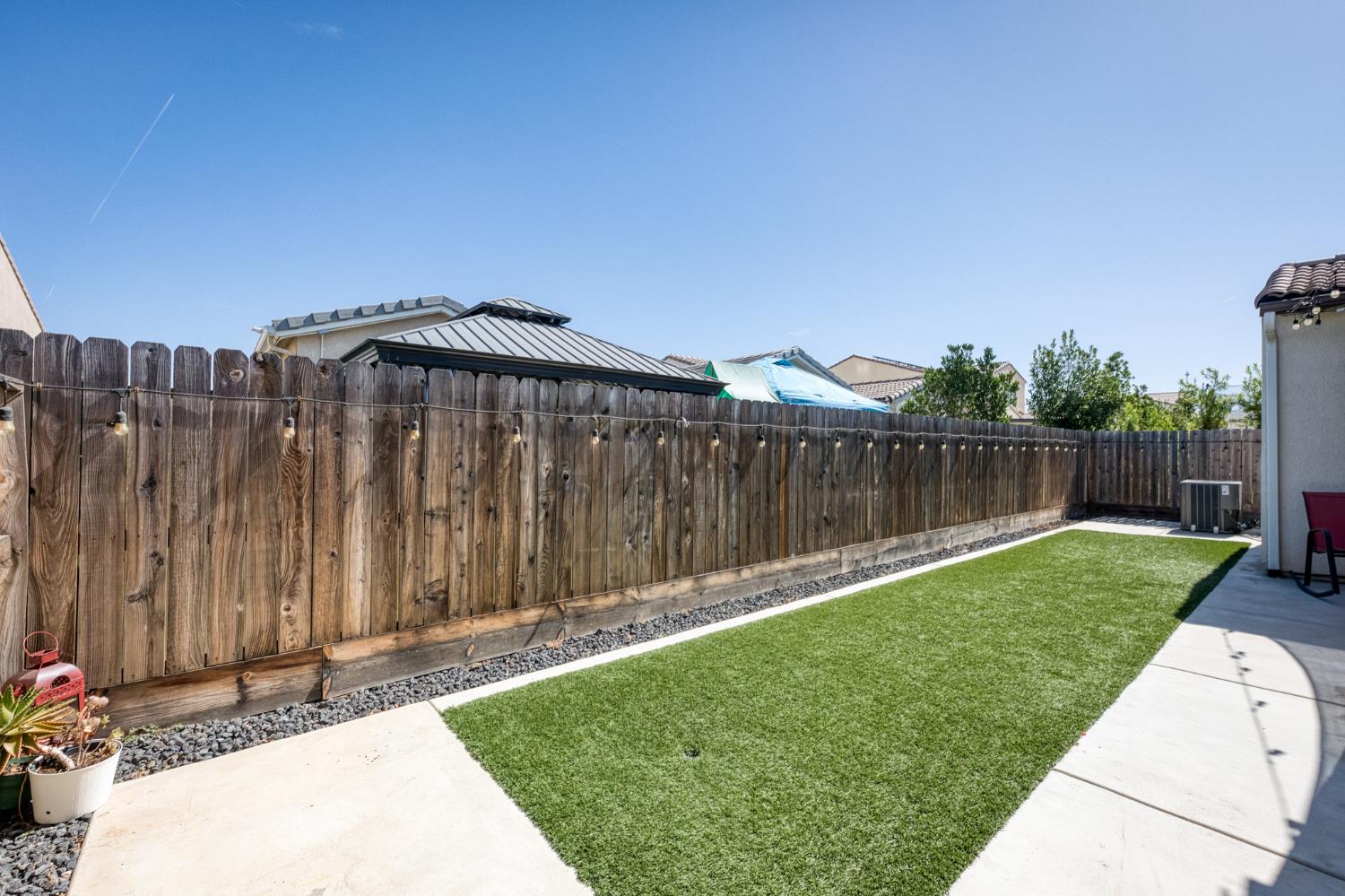 4113 Sussex Ave, Clovis, CA 93619