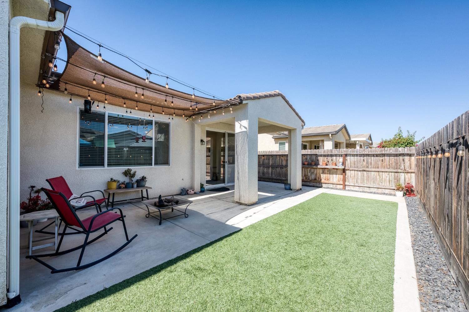 4113 Sussex Ave, Clovis, CA 93619