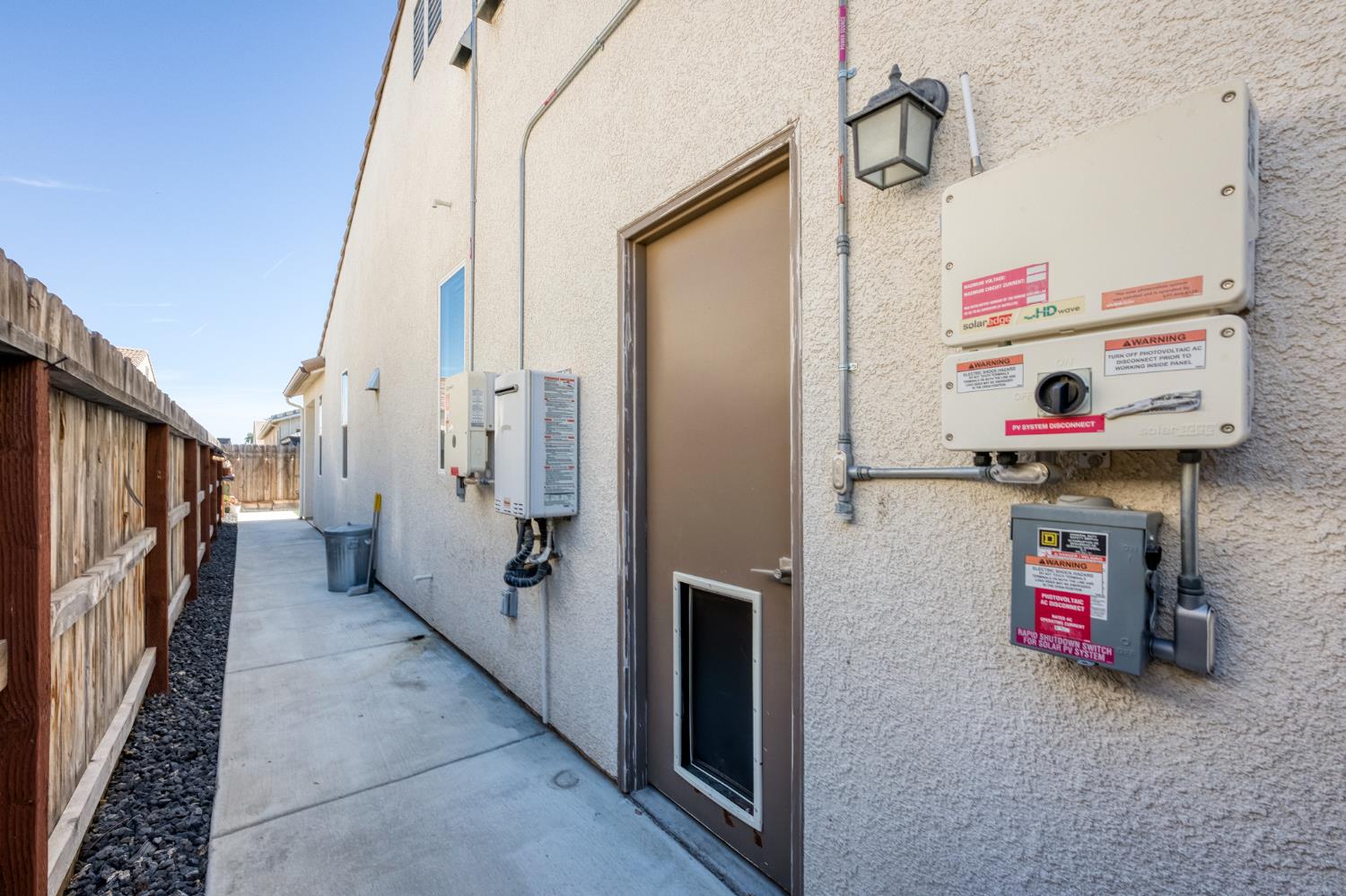 4113 Sussex Ave, Clovis, CA 93619