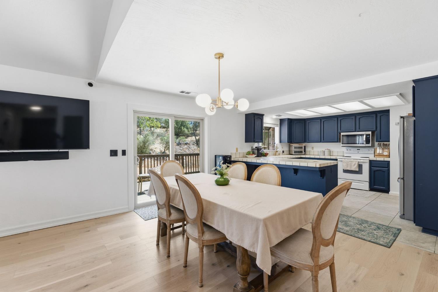 28841 Yosemite Springs Pkwy, Coarsegold, CA 93614