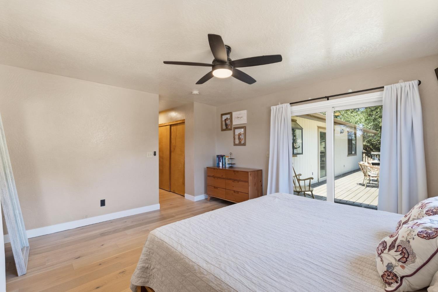 28841 Yosemite Springs Pkwy, Coarsegold, CA 93614
