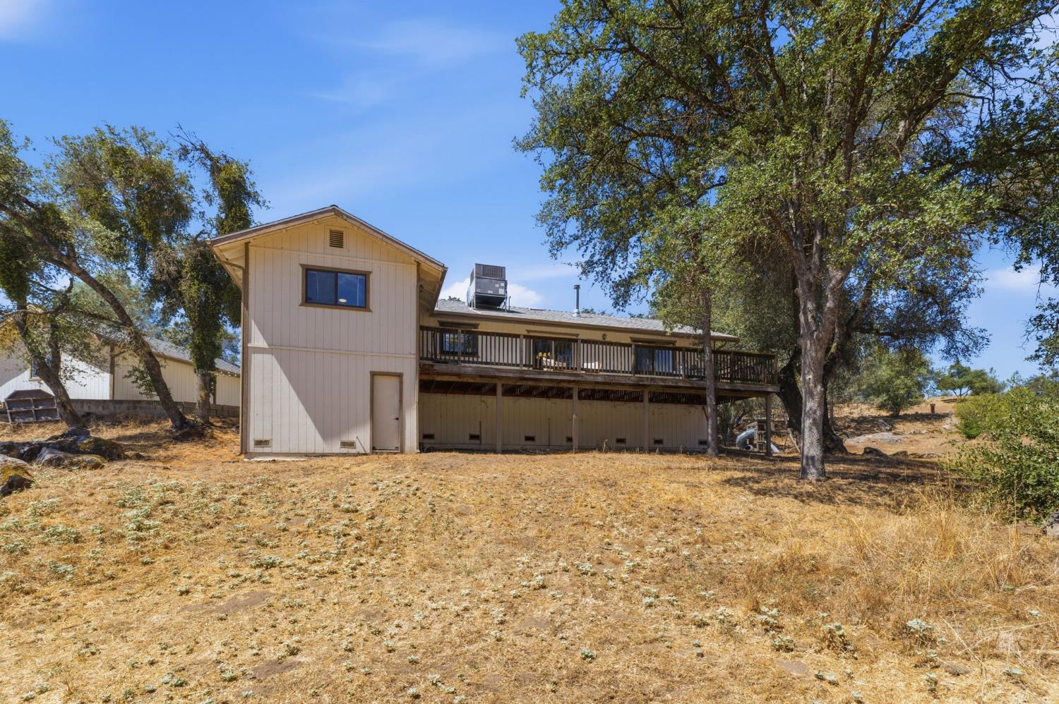 28841 Yosemite Springs Pkwy, Coarsegold, CA 93614