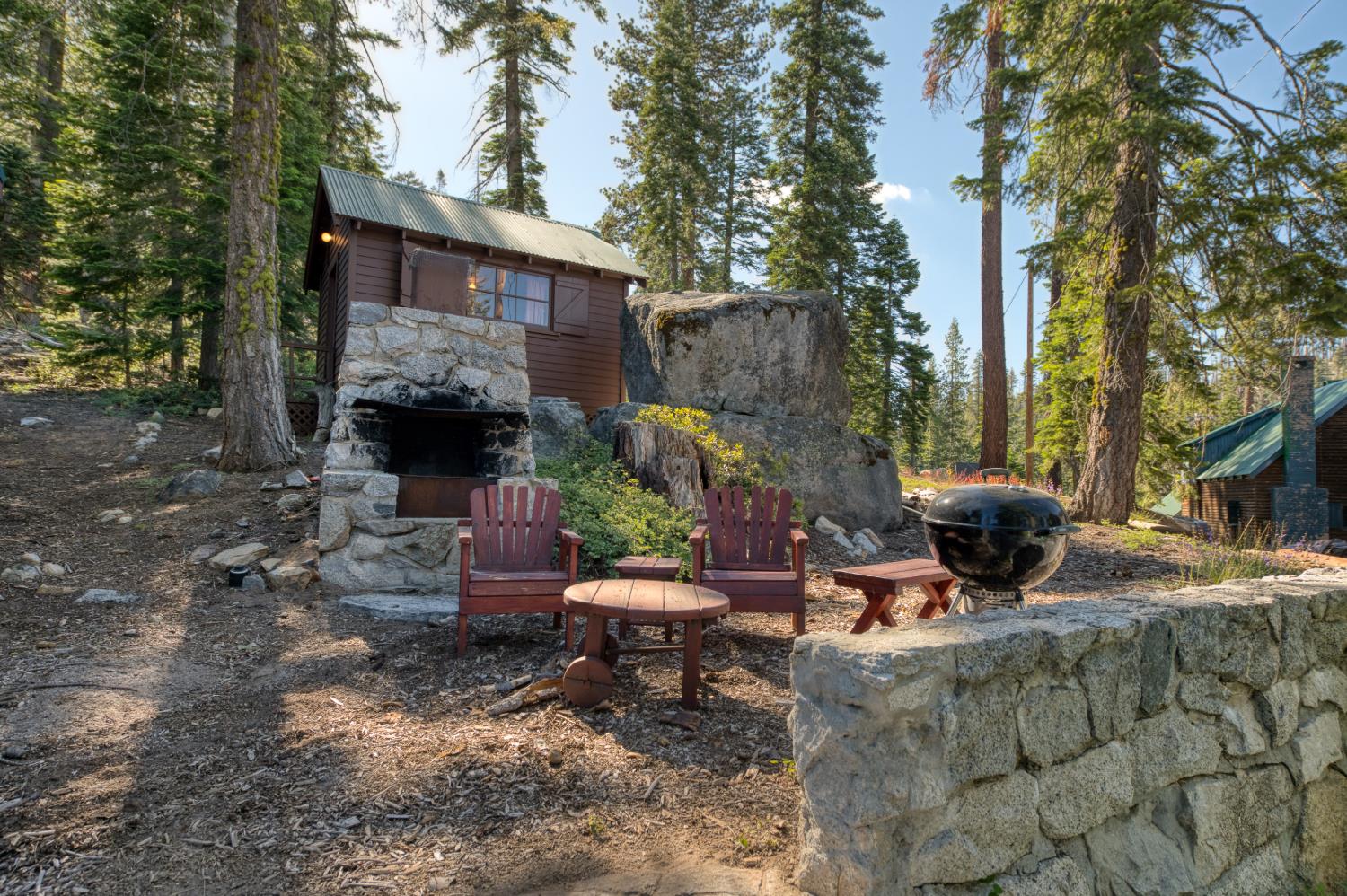 58442 Huntington Lake Rd, Lakeshore, CA 93634