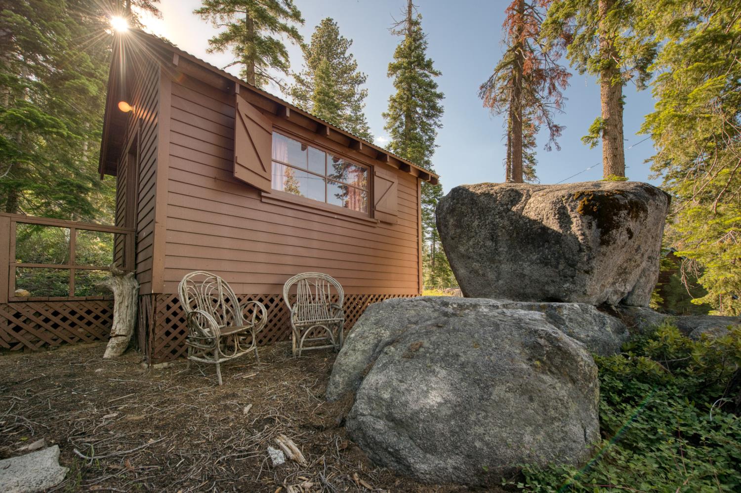 58442 Huntington Lake Rd, Lakeshore, CA 93634