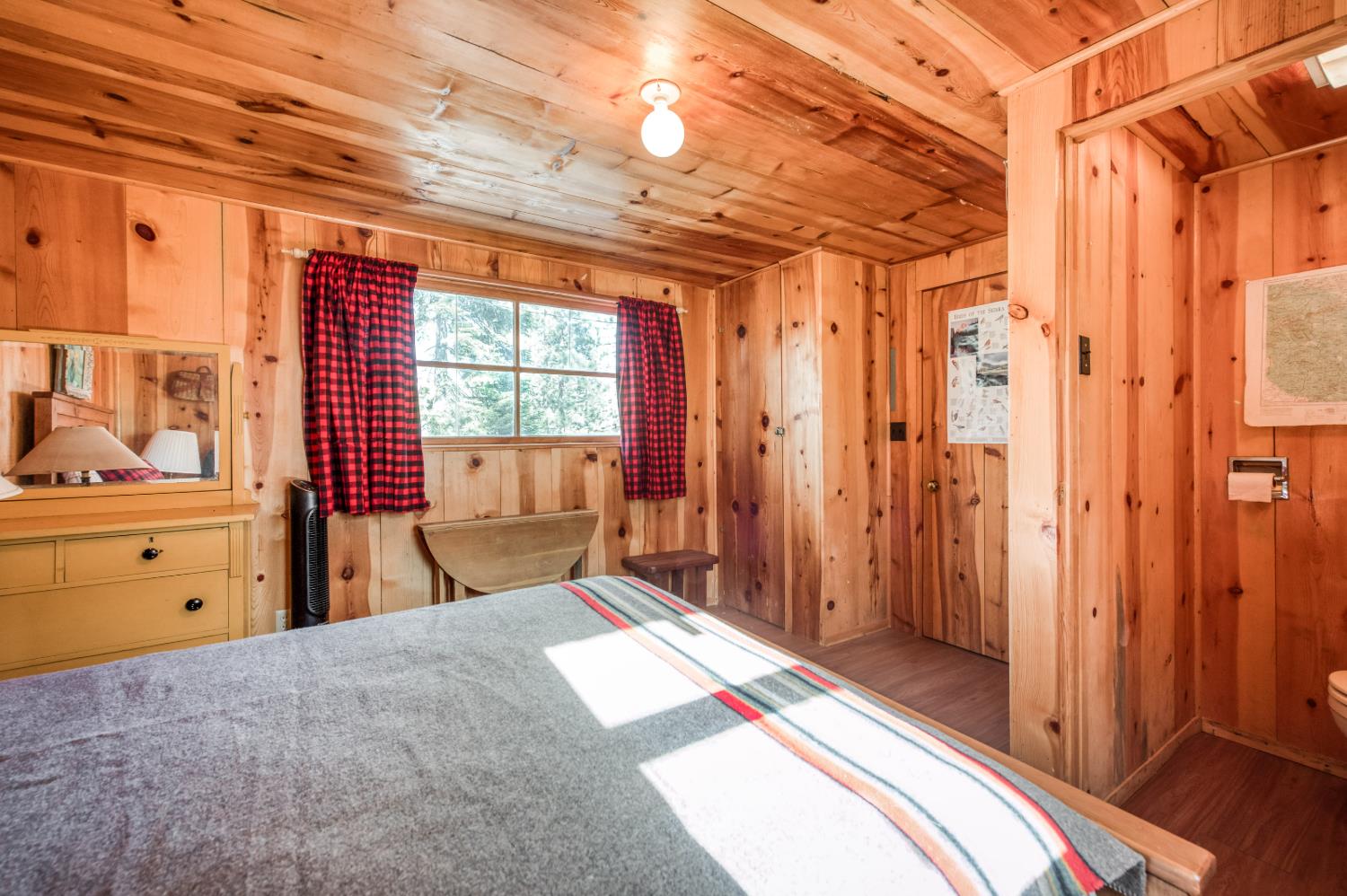 58442 Huntington Lake Rd, Lakeshore, CA 93634
