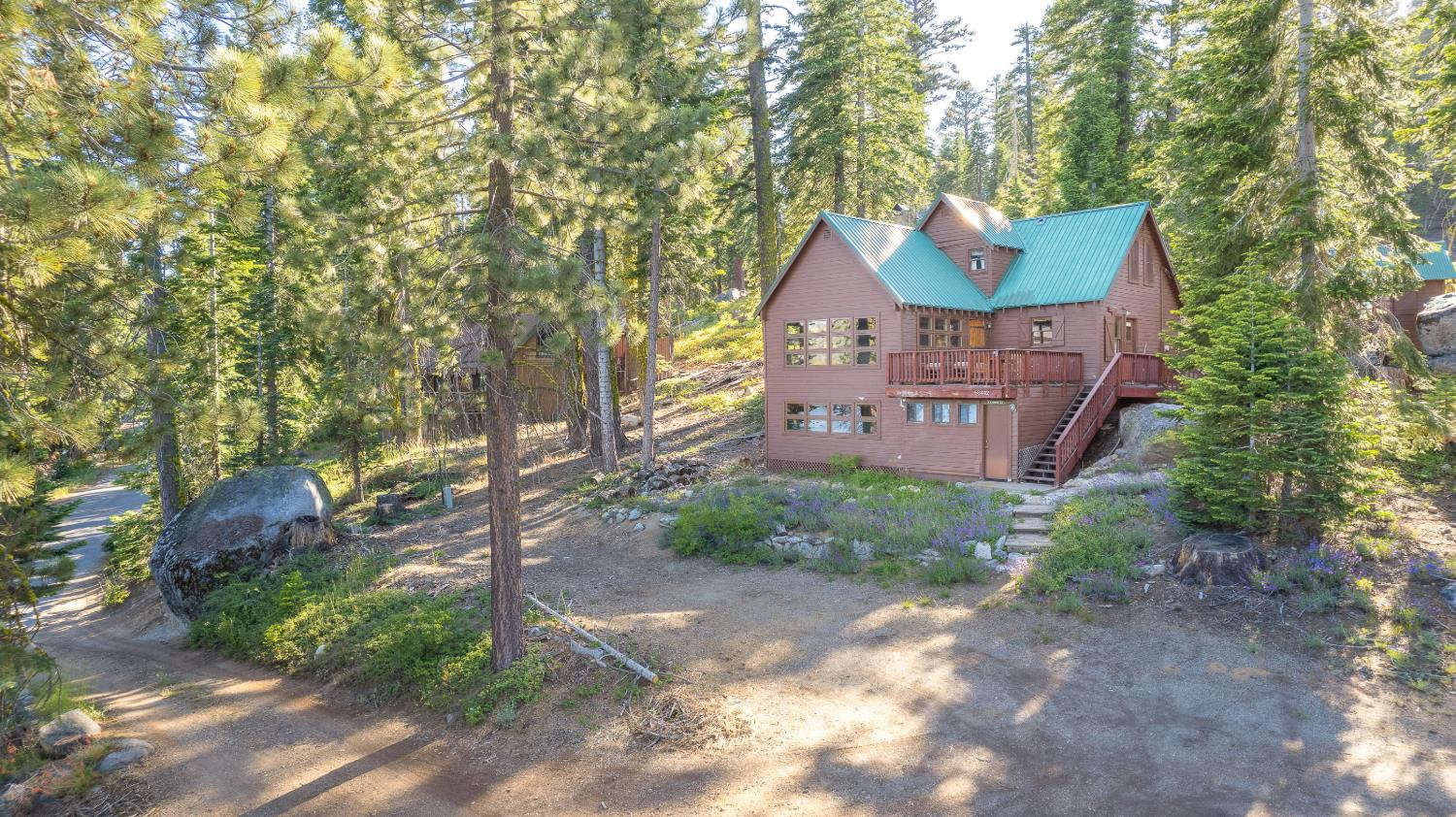 58442 Huntington Lake Rd, Lakeshore, CA 93634