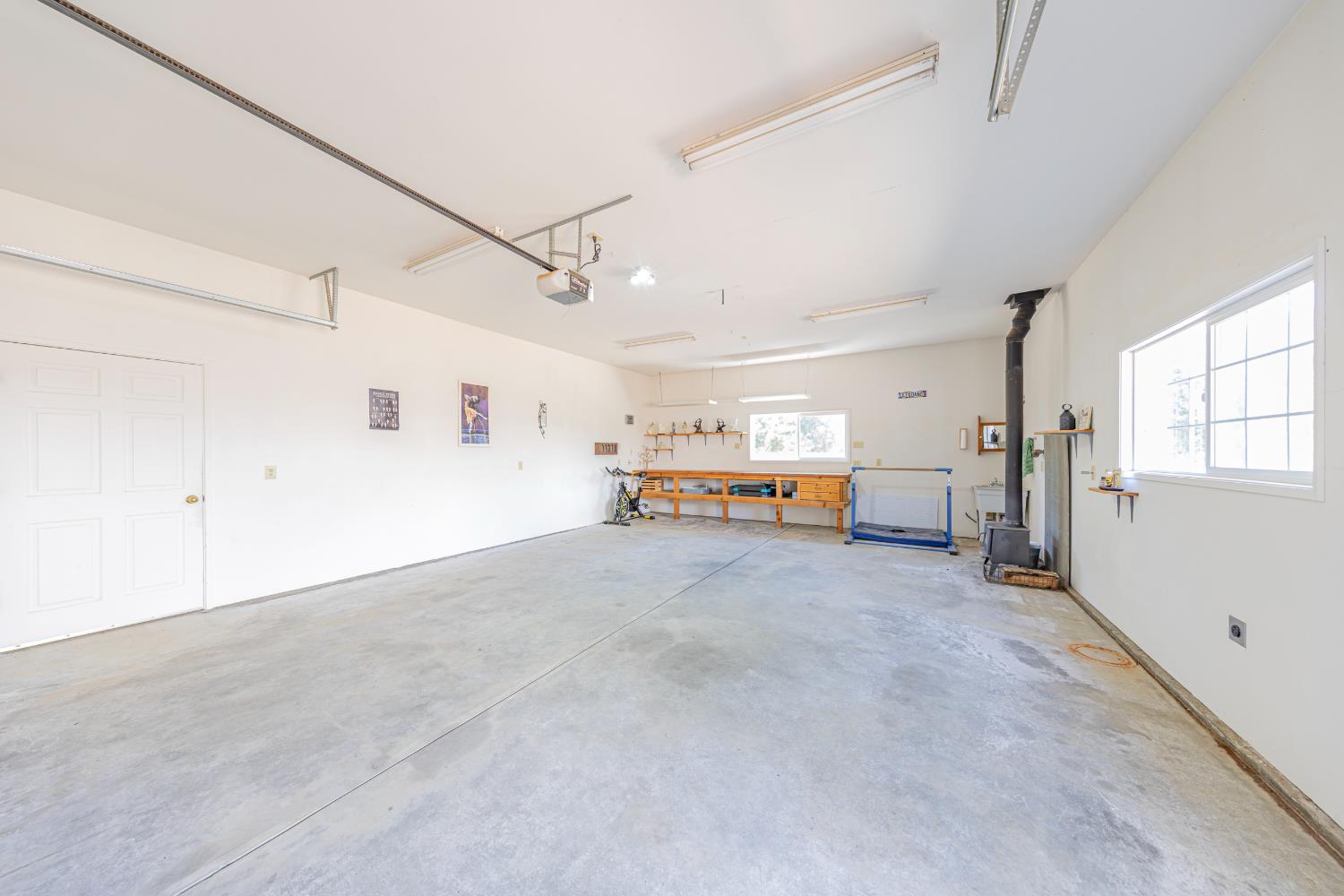 53235 Finegold Creek Ct, North Fork, CA 93643