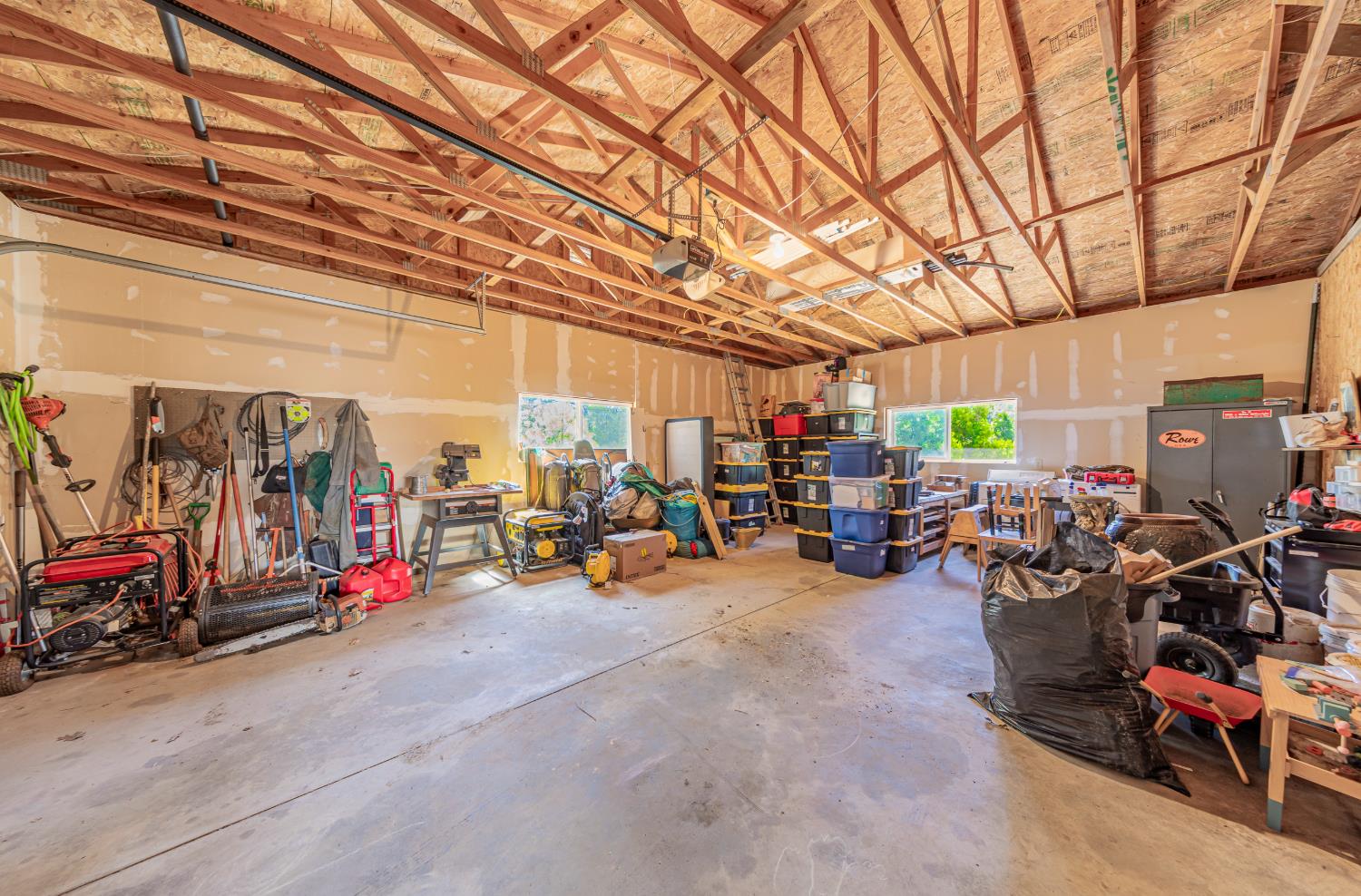 53235 Finegold Creek Ct, North Fork, CA 93643