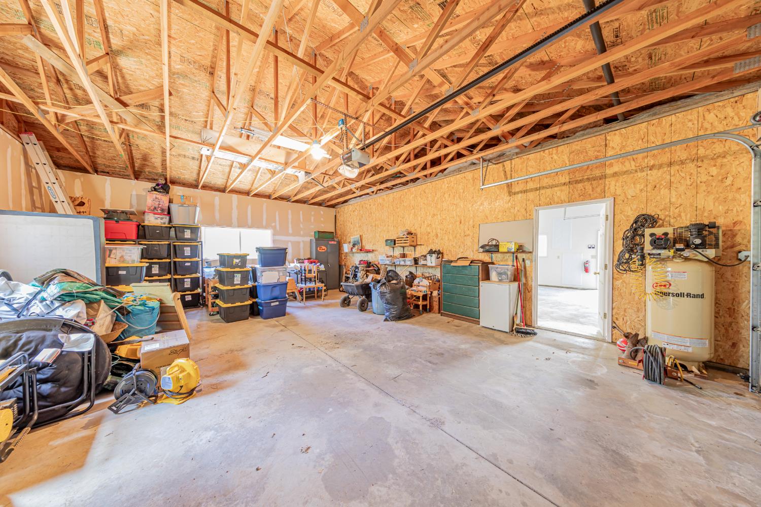 53235 Finegold Creek Ct, North Fork, CA 93643