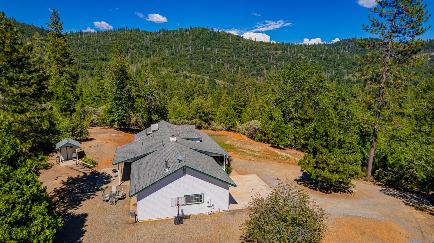 53235 Finegold Creek Ct, North Fork, CA 93643