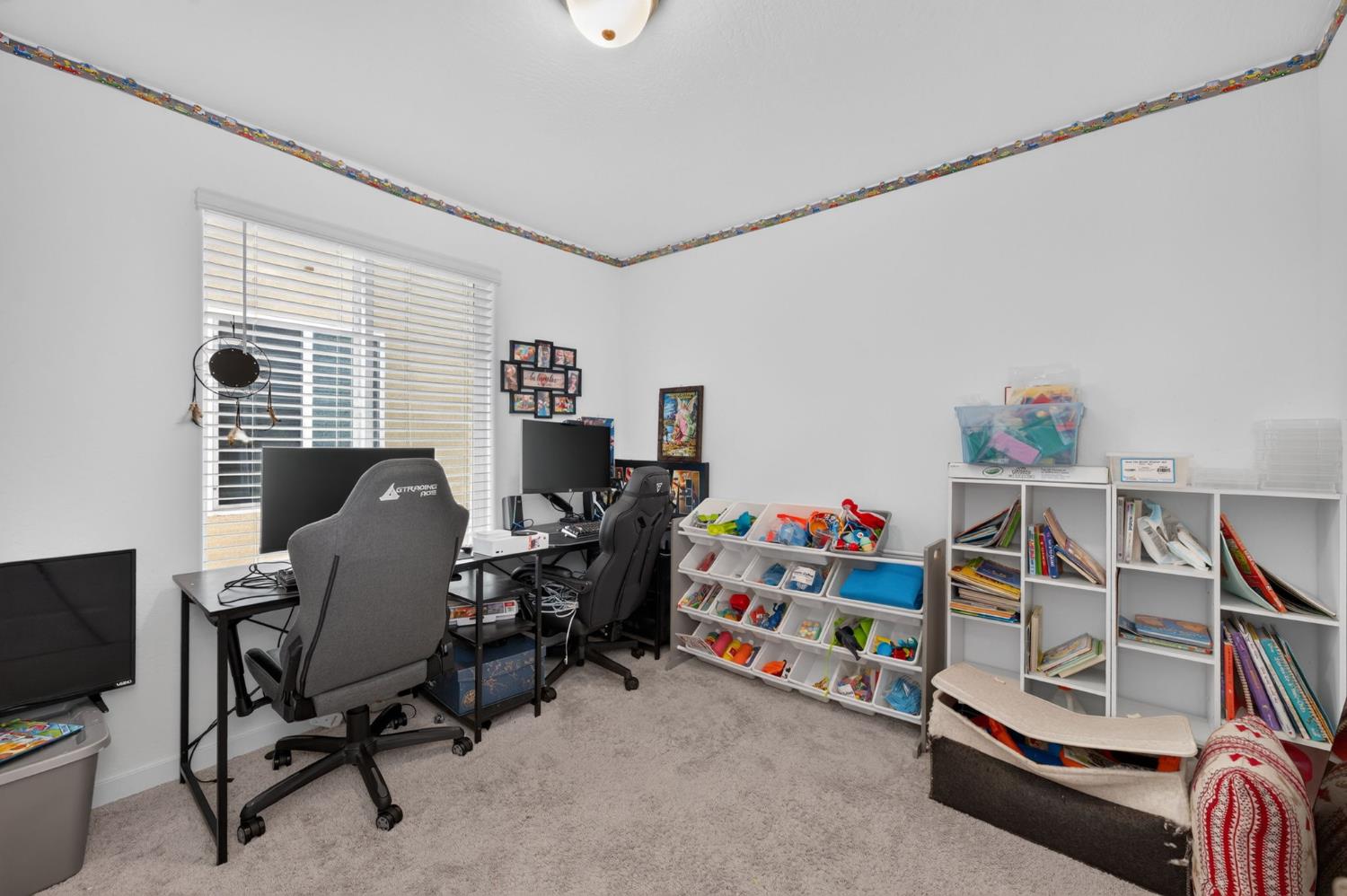 4065 N Contessa Ave, Fresno, CA 93723