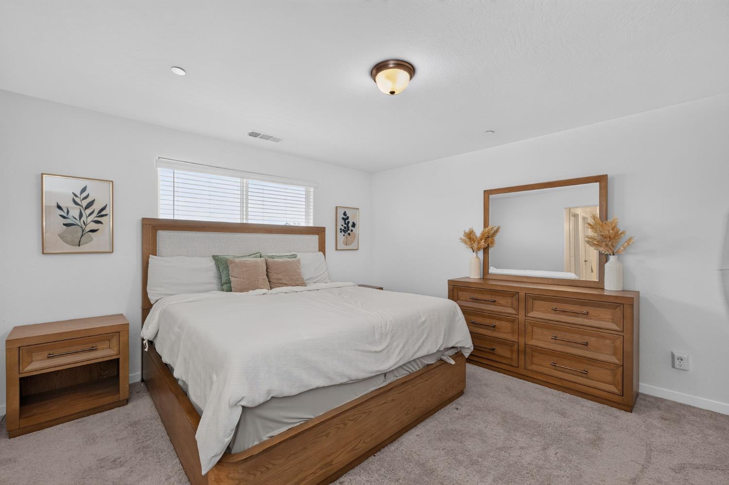 4065 N Contessa Ave, Fresno, CA 93723