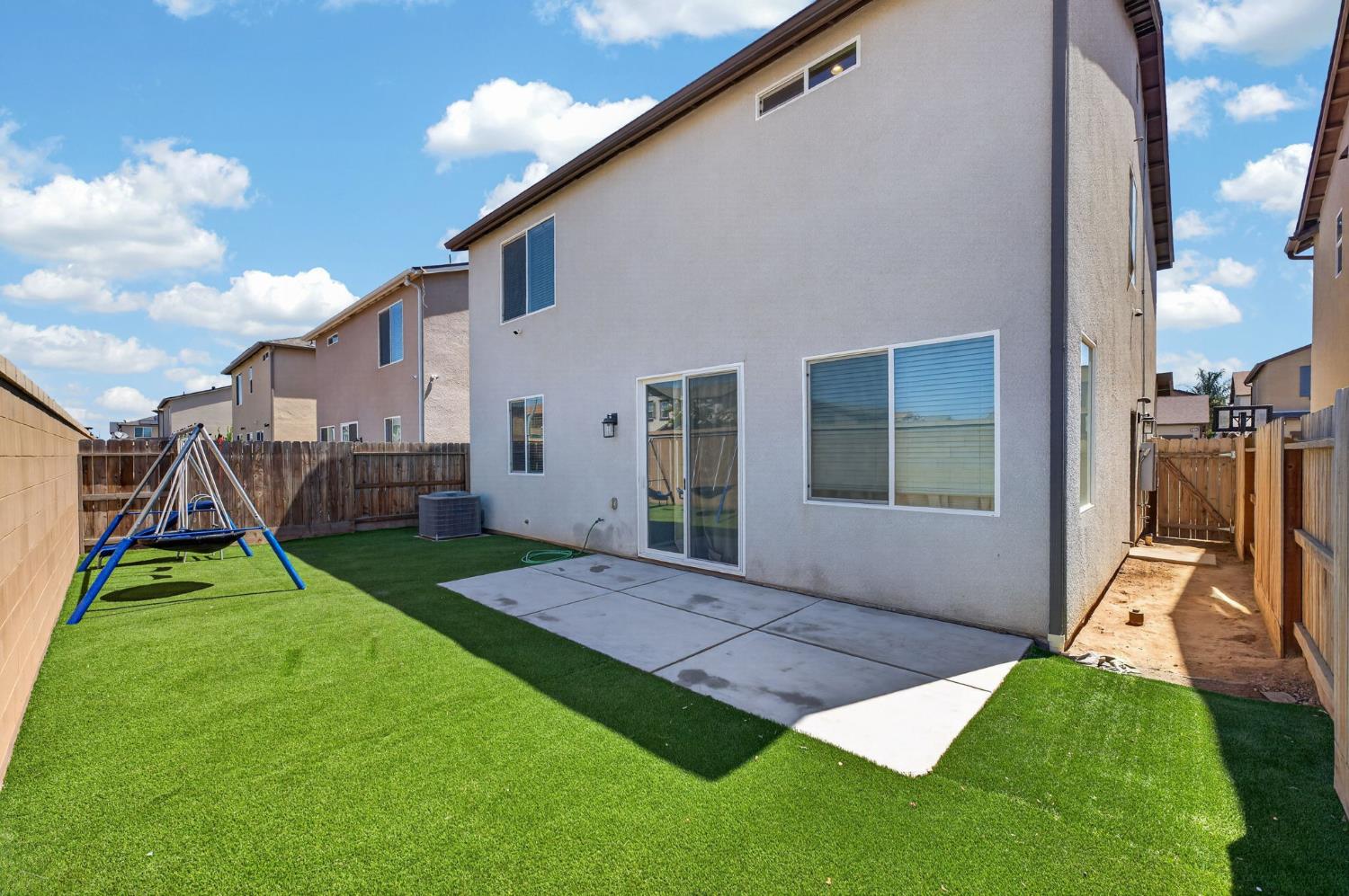 4065 N Contessa Ave, Fresno, CA 93723