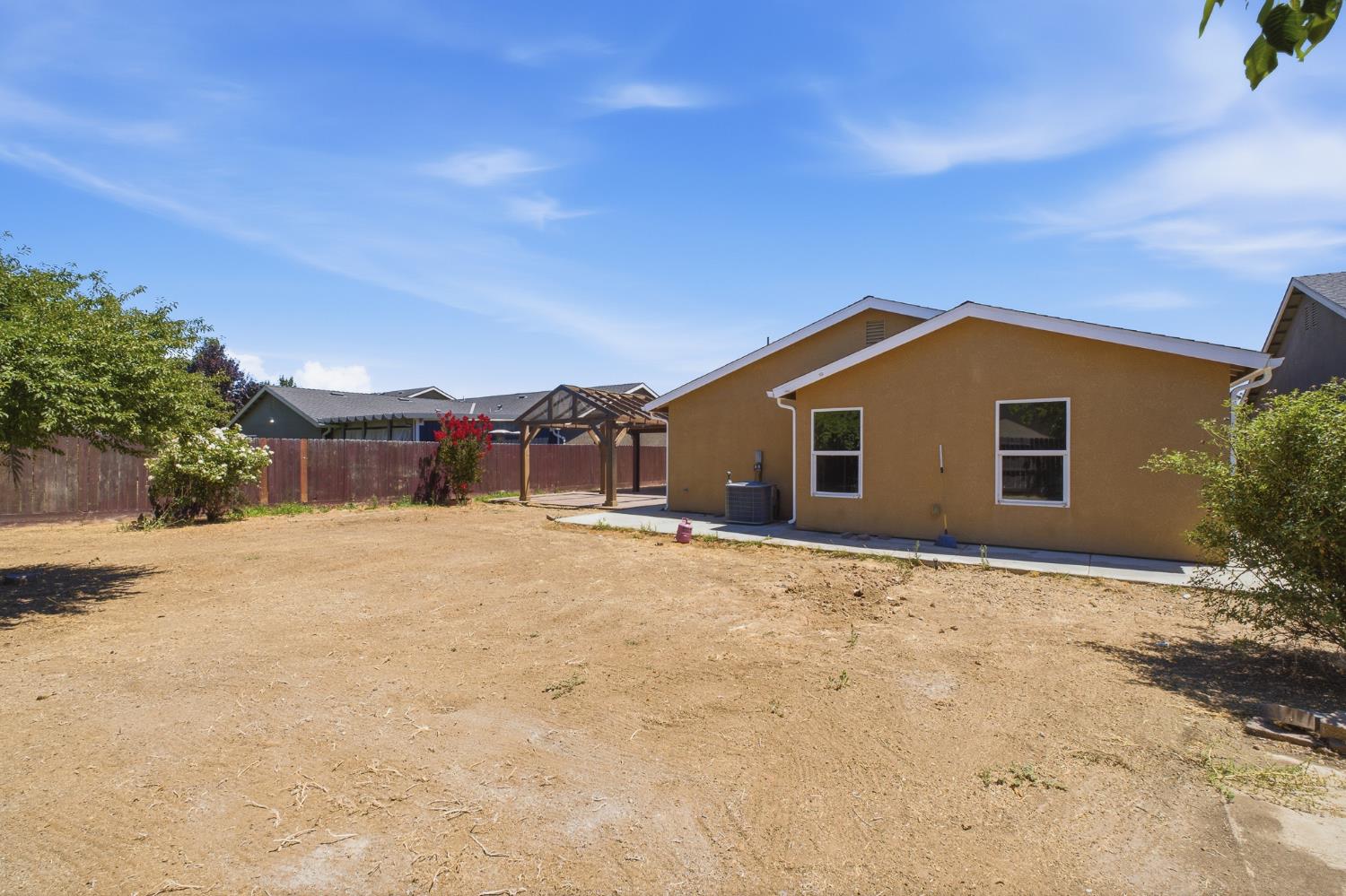 4648 W Harvard Ave, Fresno, CA 93722